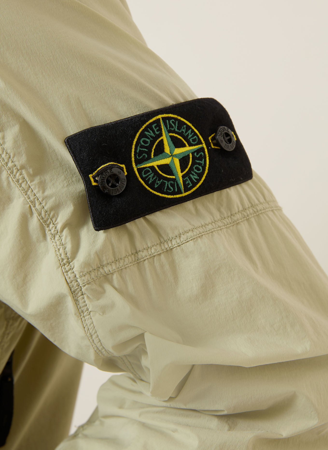 STONE ISLAND Jacke: BEIGE / SCHWARZ
