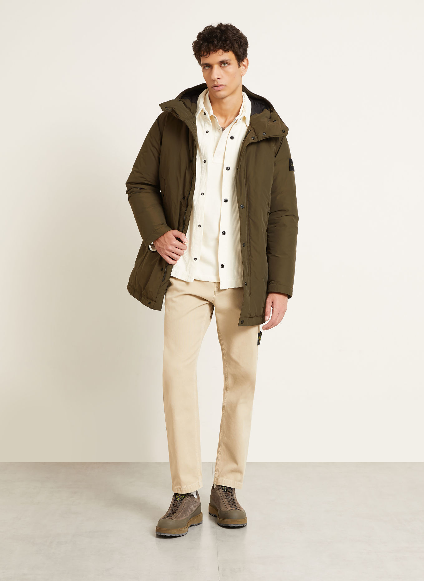STONE ISLAND Péřová parka: KHAKI