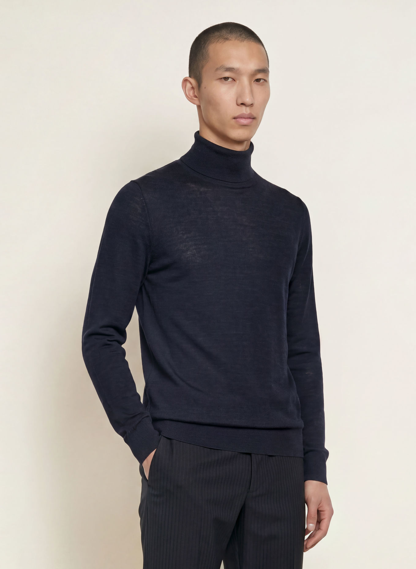 TIGER OF SWEDEN NEVILE-coltrui met col van merinowol: DONKERBLAUW