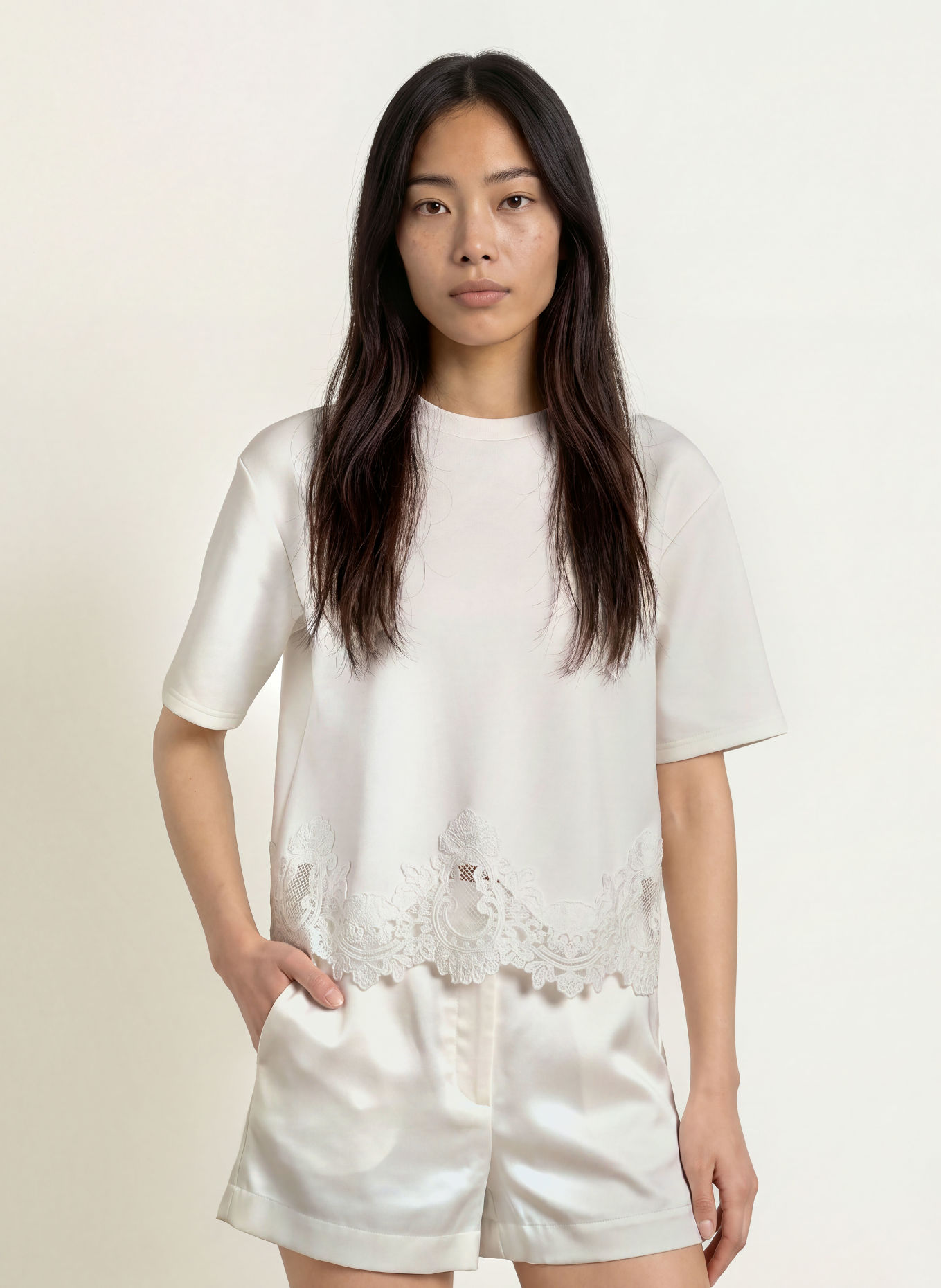 NEO NOIR T-Shirt IRIA mit Spitze: WEISS