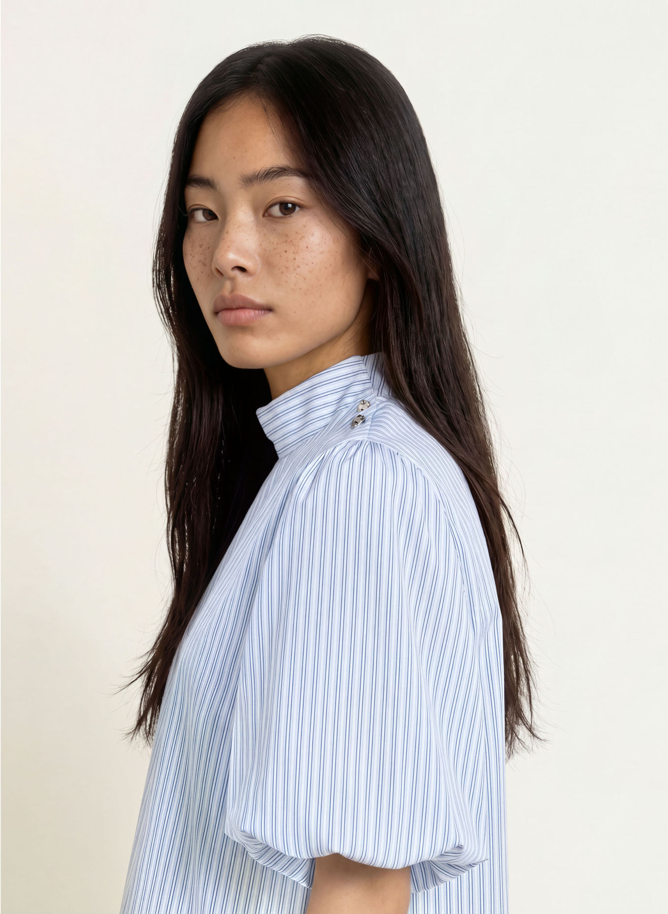 NEO NOIR PARISA Shirt blouse: LIGHT BLUE / WHITE / BLACK