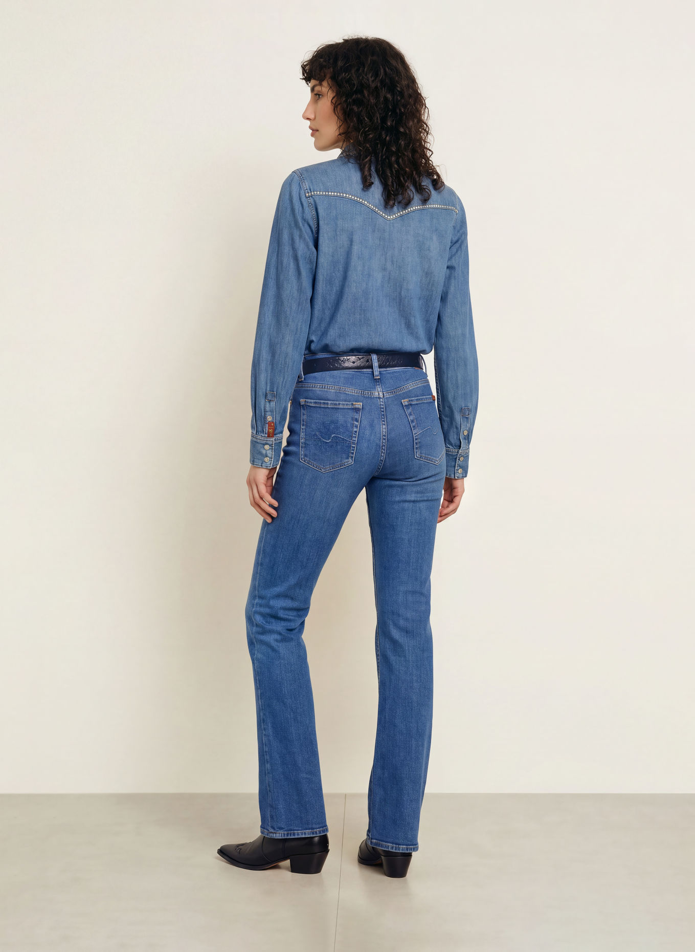 7 for all mankind Bootcut jeans THE LEGGY BOOTCUT: 3RY CLOUD