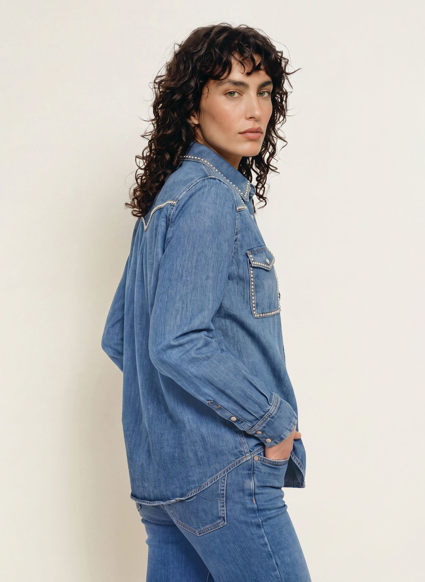 7 for all mankind Denim shirt with studs: BLUE / SILVER