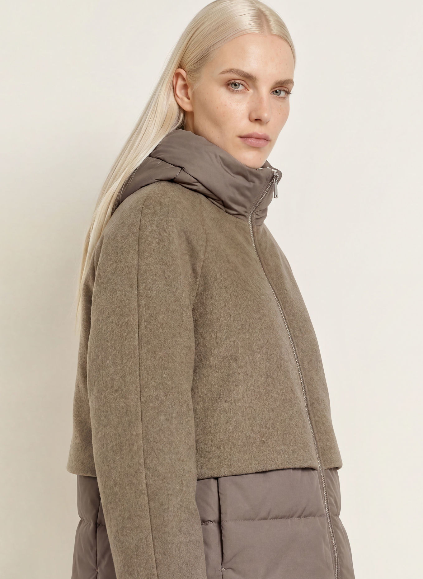 OPUS Steppjacke HALENKOS im Materialmix: TAUPE / KHAKI