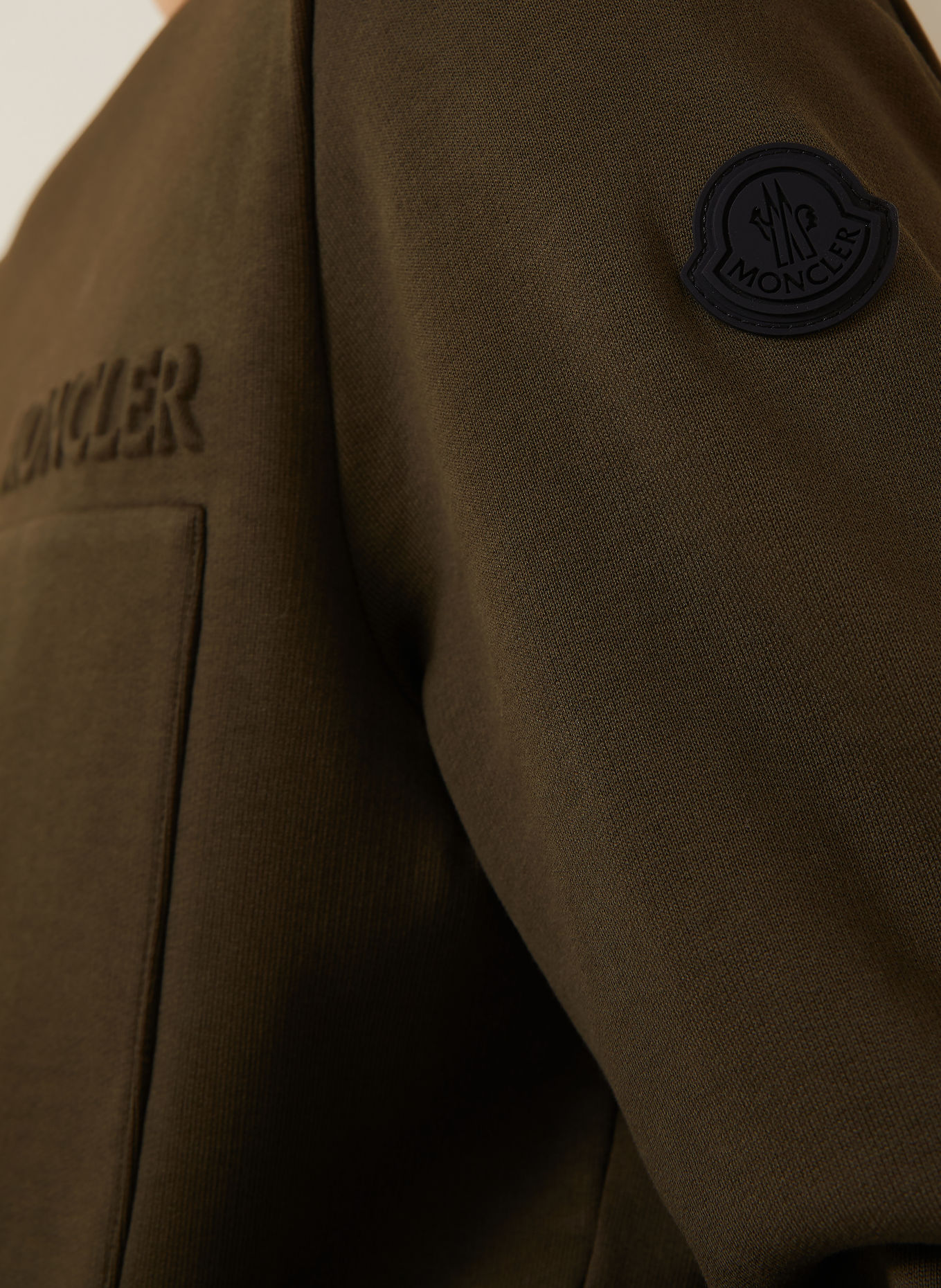MONCLER Bluza: OLIWKOWY