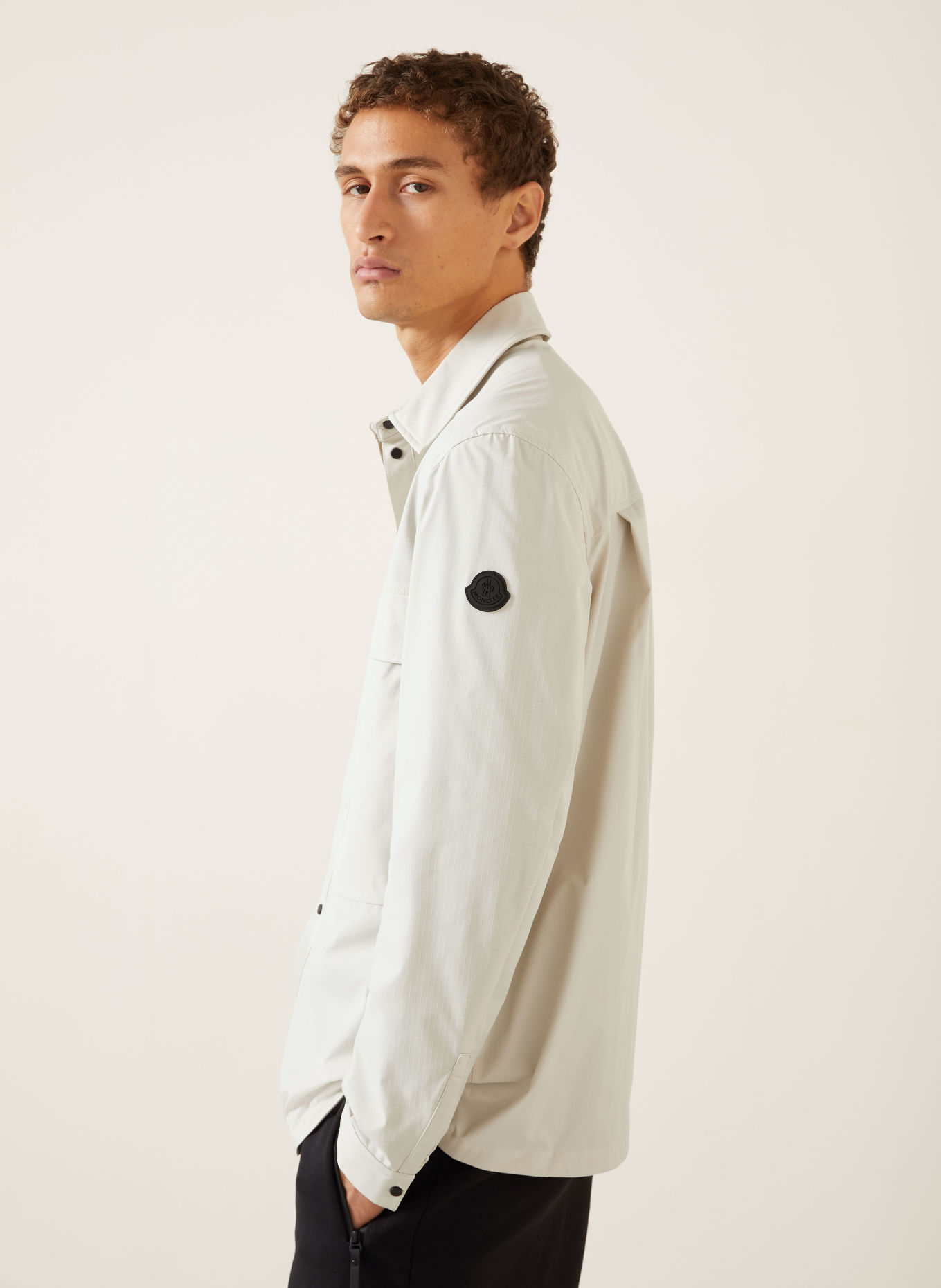 MONCLER Overjacket: HELLGRAU