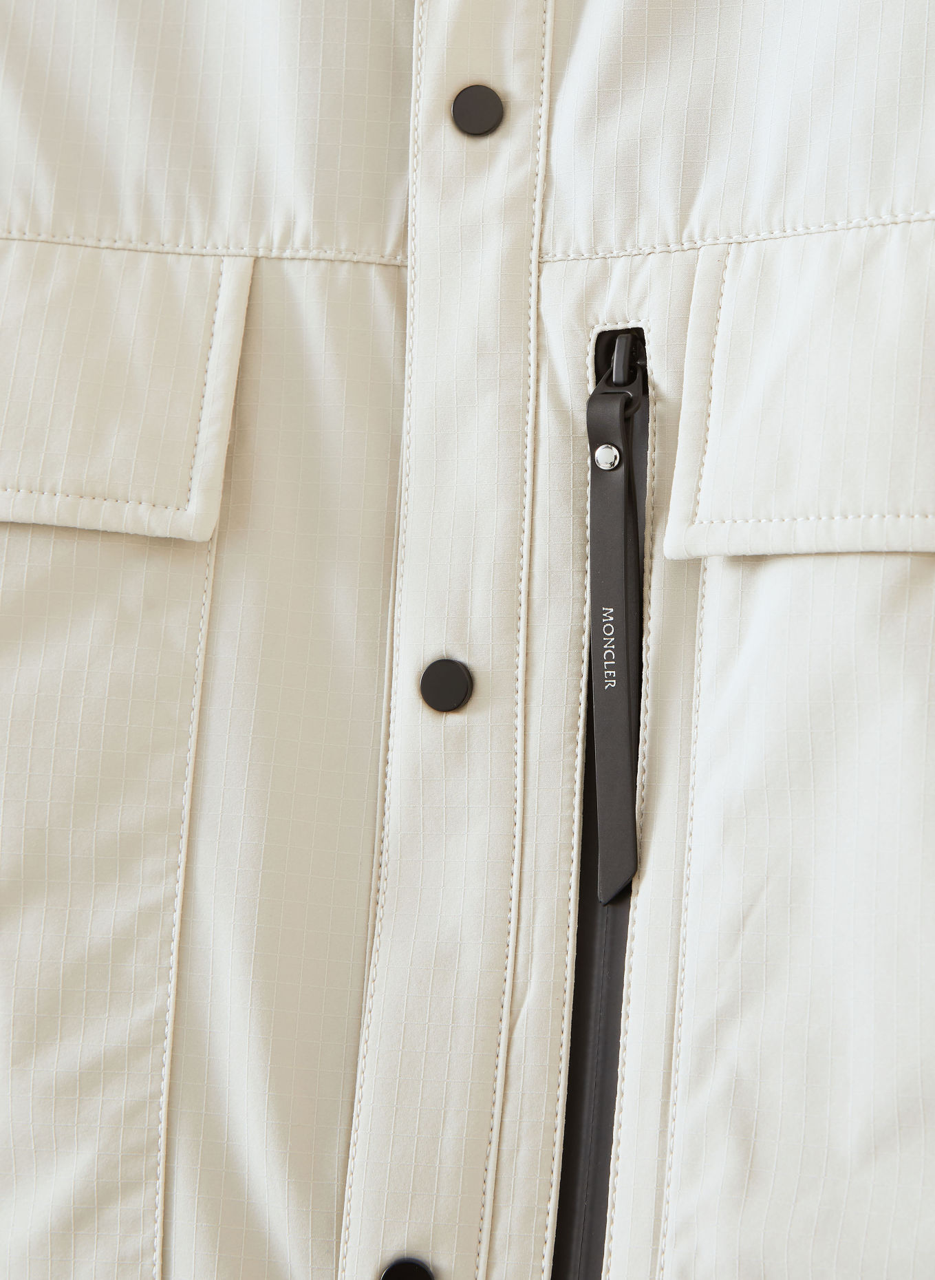MONCLER Overjacket: HELLGRAU