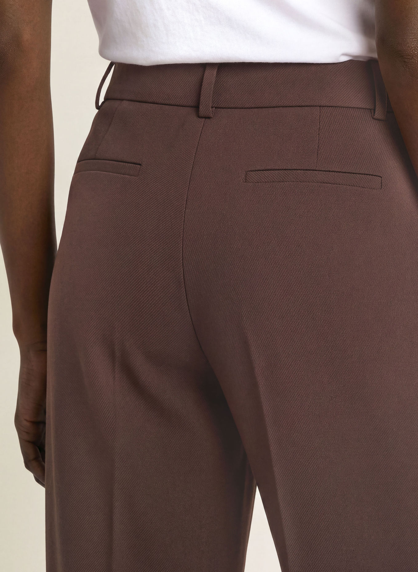 BOSS 7/8 broek TALARA: MARRON FONCÉ