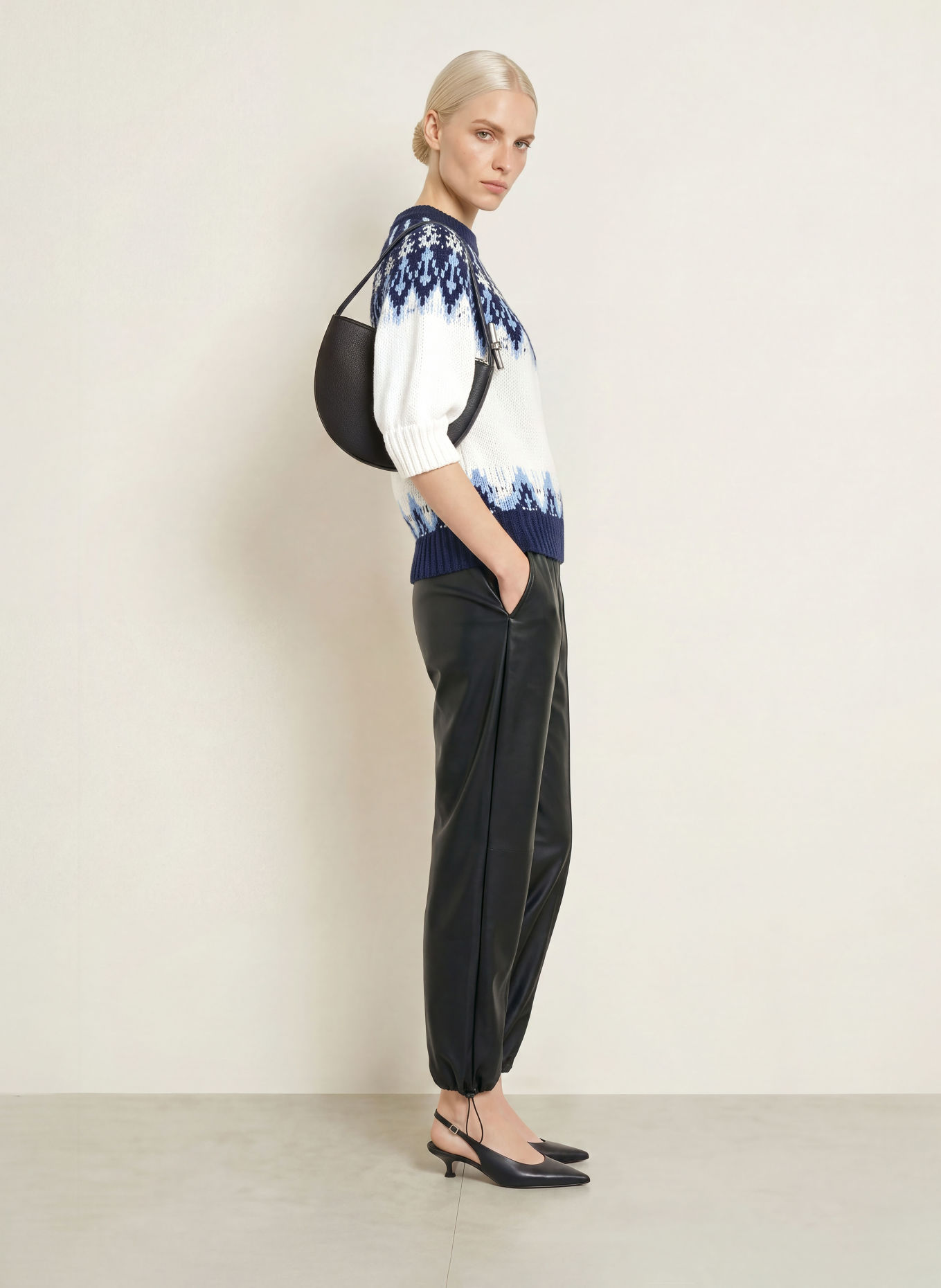 Rich & Royal Sweater with 3/4-length sleeves: DARK BLUE / LIGHT BLUE / WHITE
