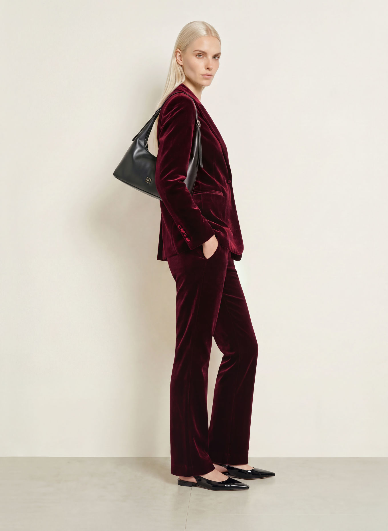 Rich & Royal Fluwelen blazer: DONKERROOD