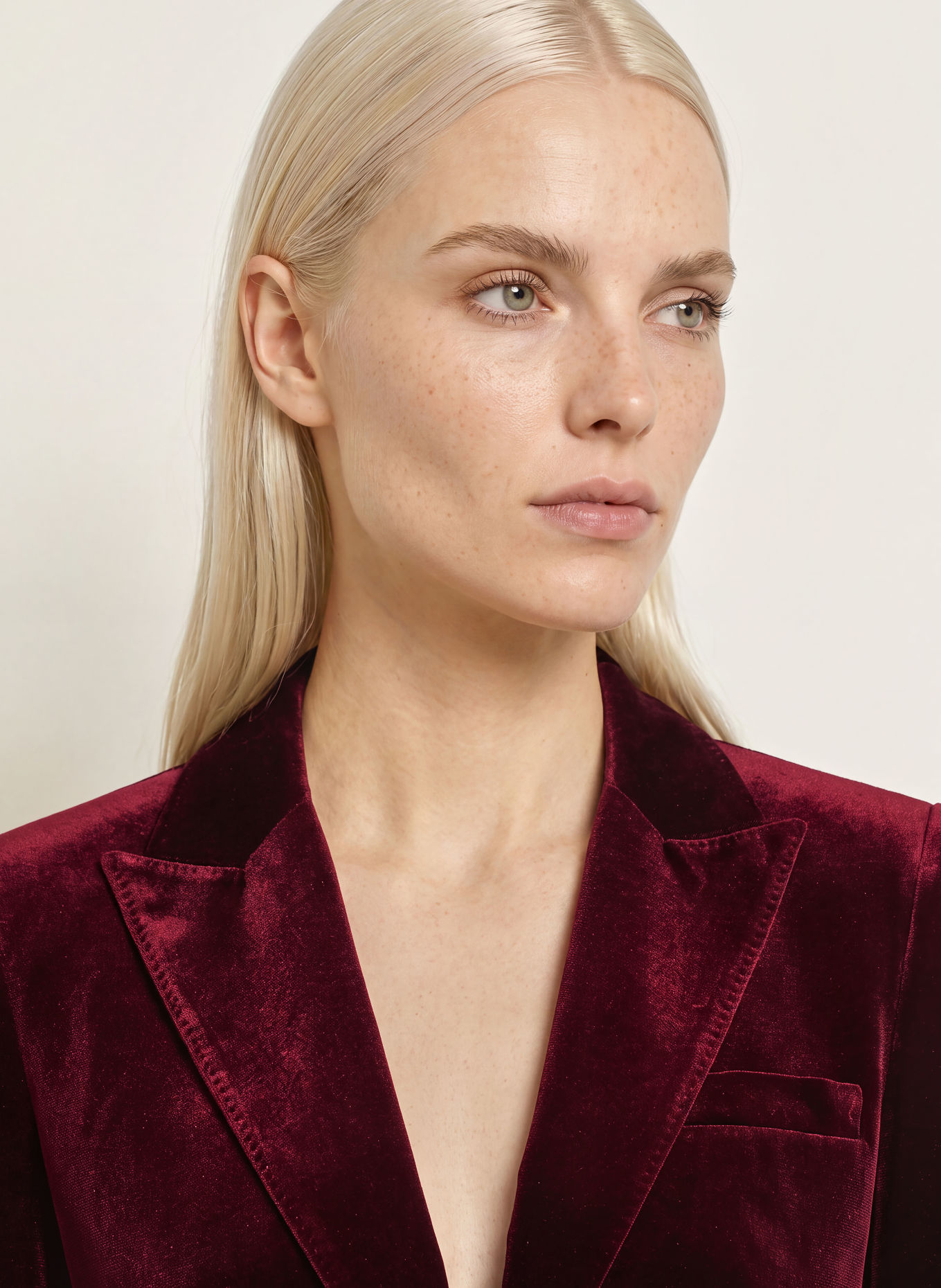 Rich & Royal Fluwelen blazer: DONKERROOD