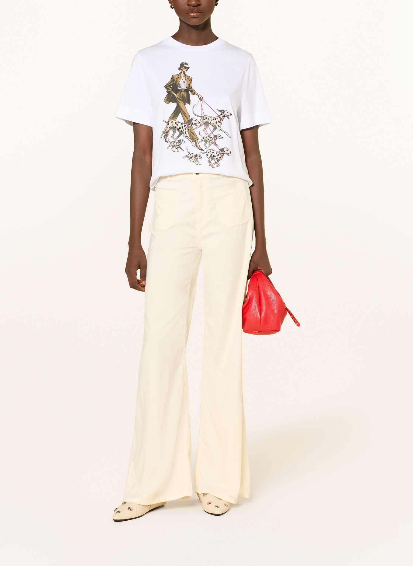 Rich & Royal T-shirt with Rhinestones: WHITE