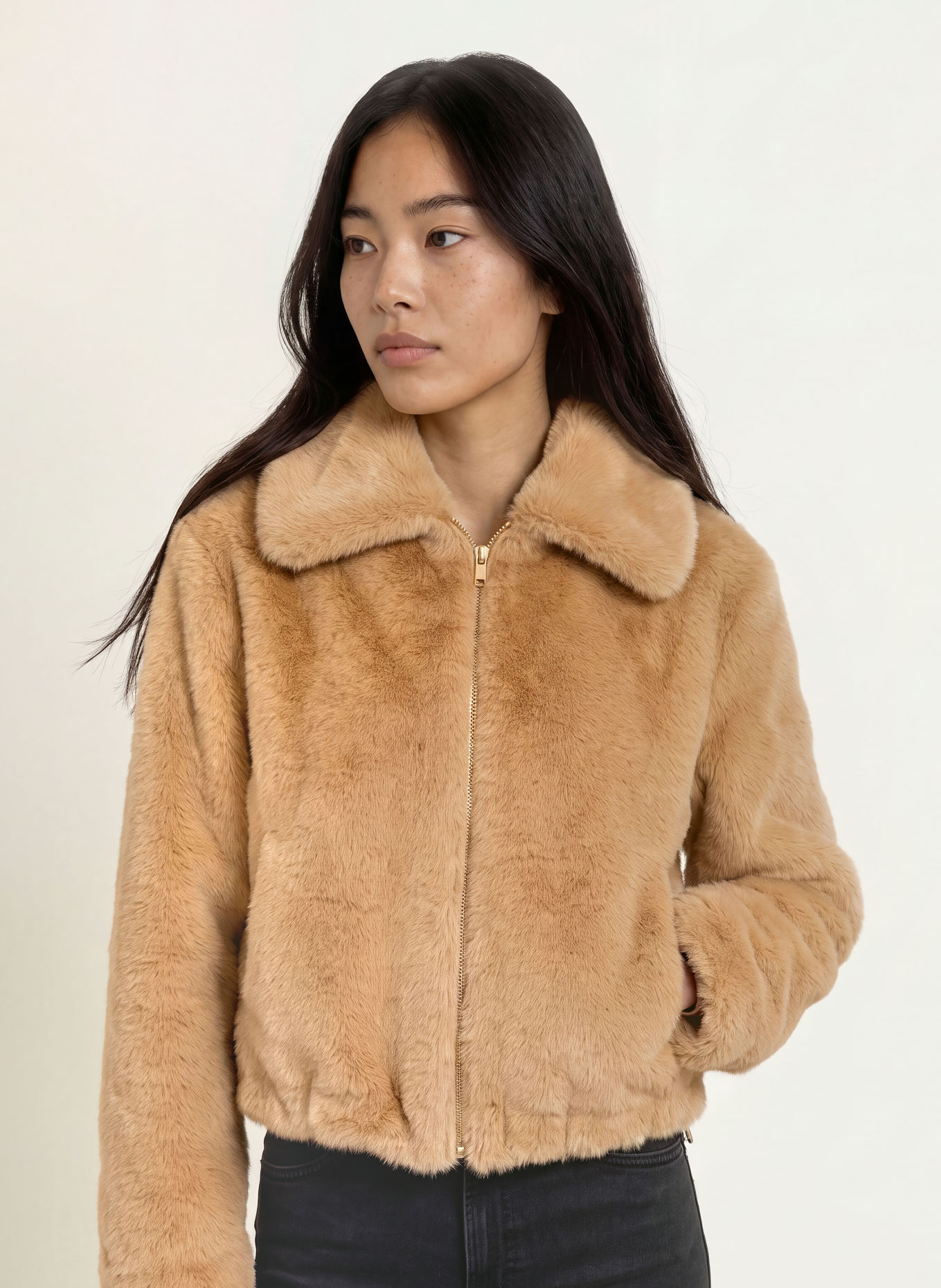 Rich & Royal Faux Fur Jacket: BEIGE