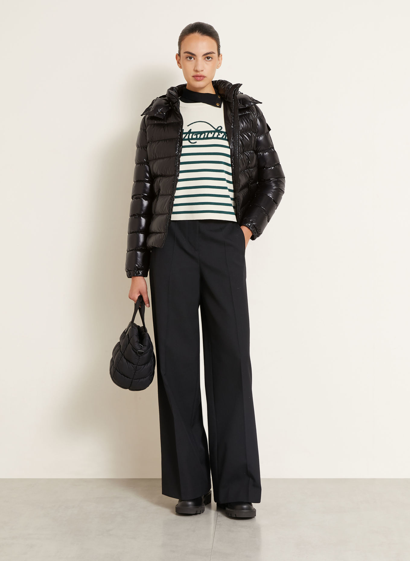 MONCLER Kurtka puchowa BADY z odpinanym kapturem: CZARNY