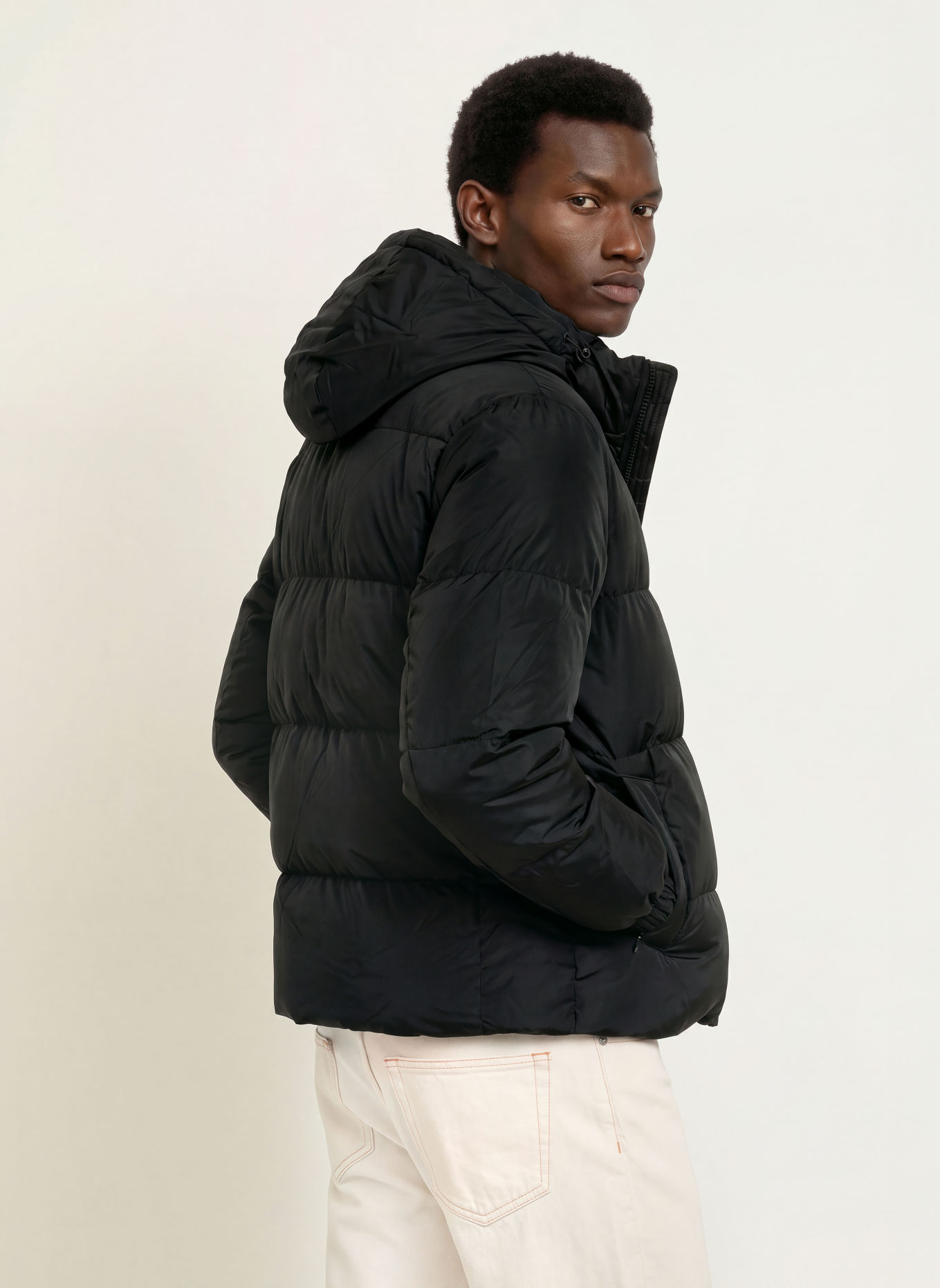 RefrigiWear Daunenjacke SEEK: SCHWARZ