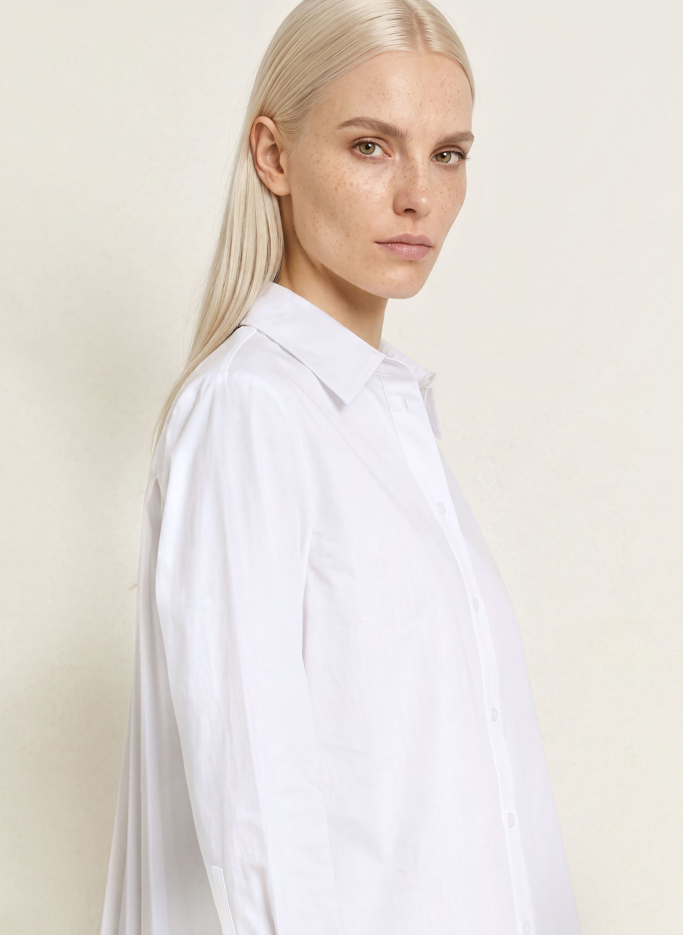 darling harbour Pleated shirt blouse: 1000 WEISS