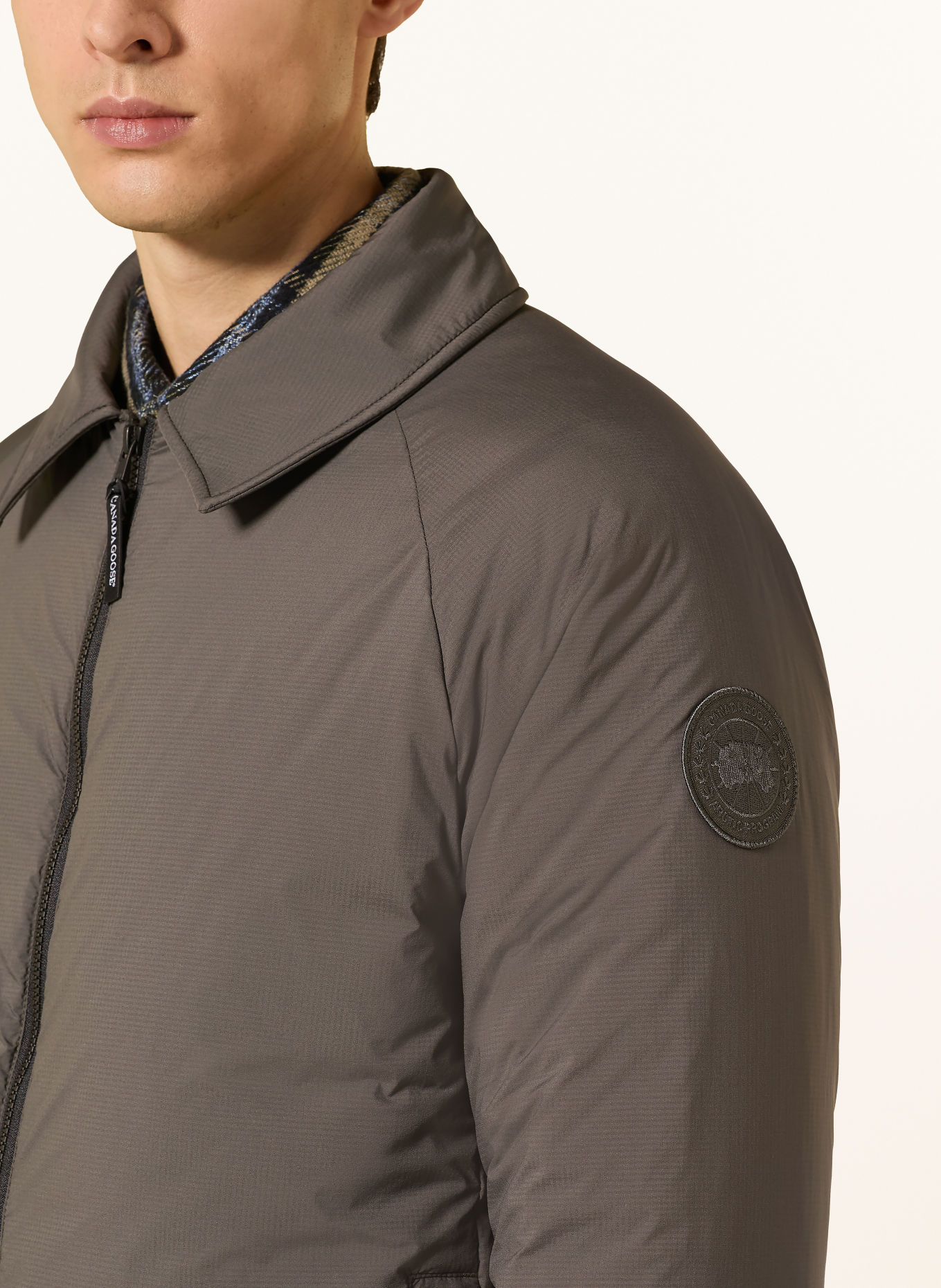 CANADA GOOSE Doudoune LODGE: OLIVE