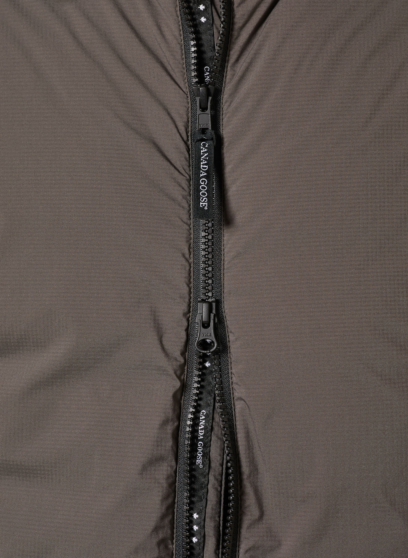 CANADA GOOSE Doudoune LODGE: OLIVE