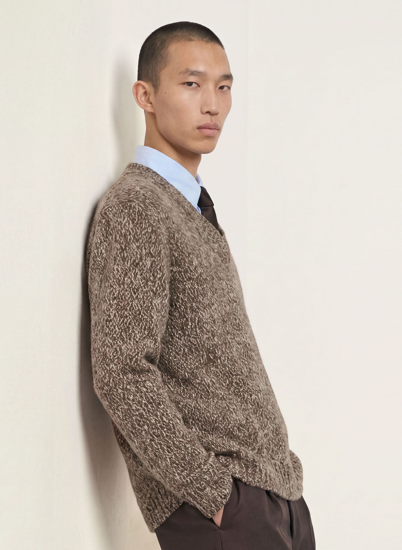 NN.07 Pullover FLINT: DUNKELBRAUN / CREME
