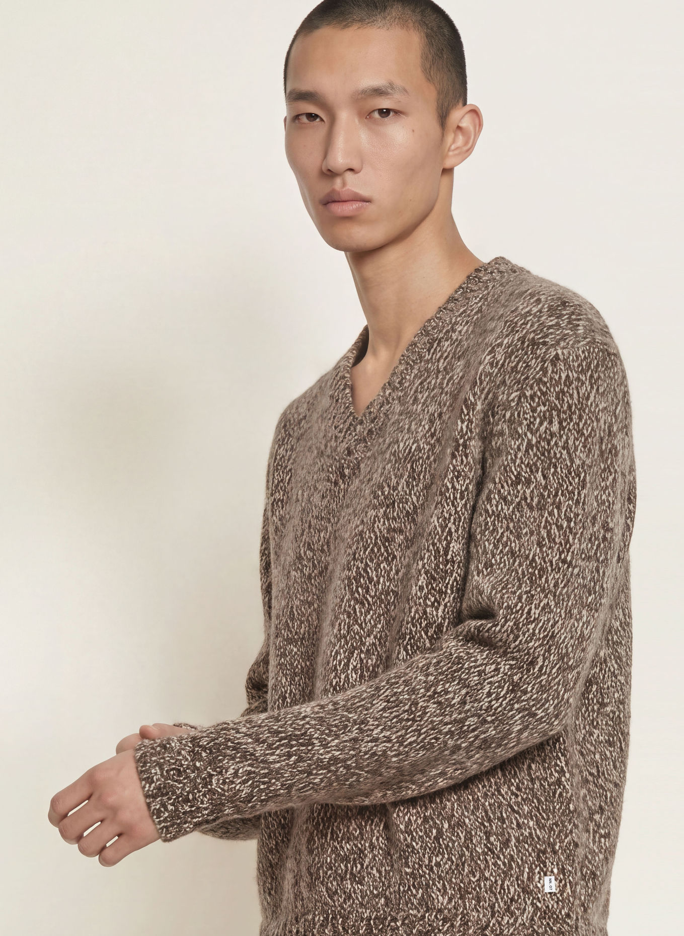 NN.07 Pullover FLINT: DUNKELBRAUN / CREME