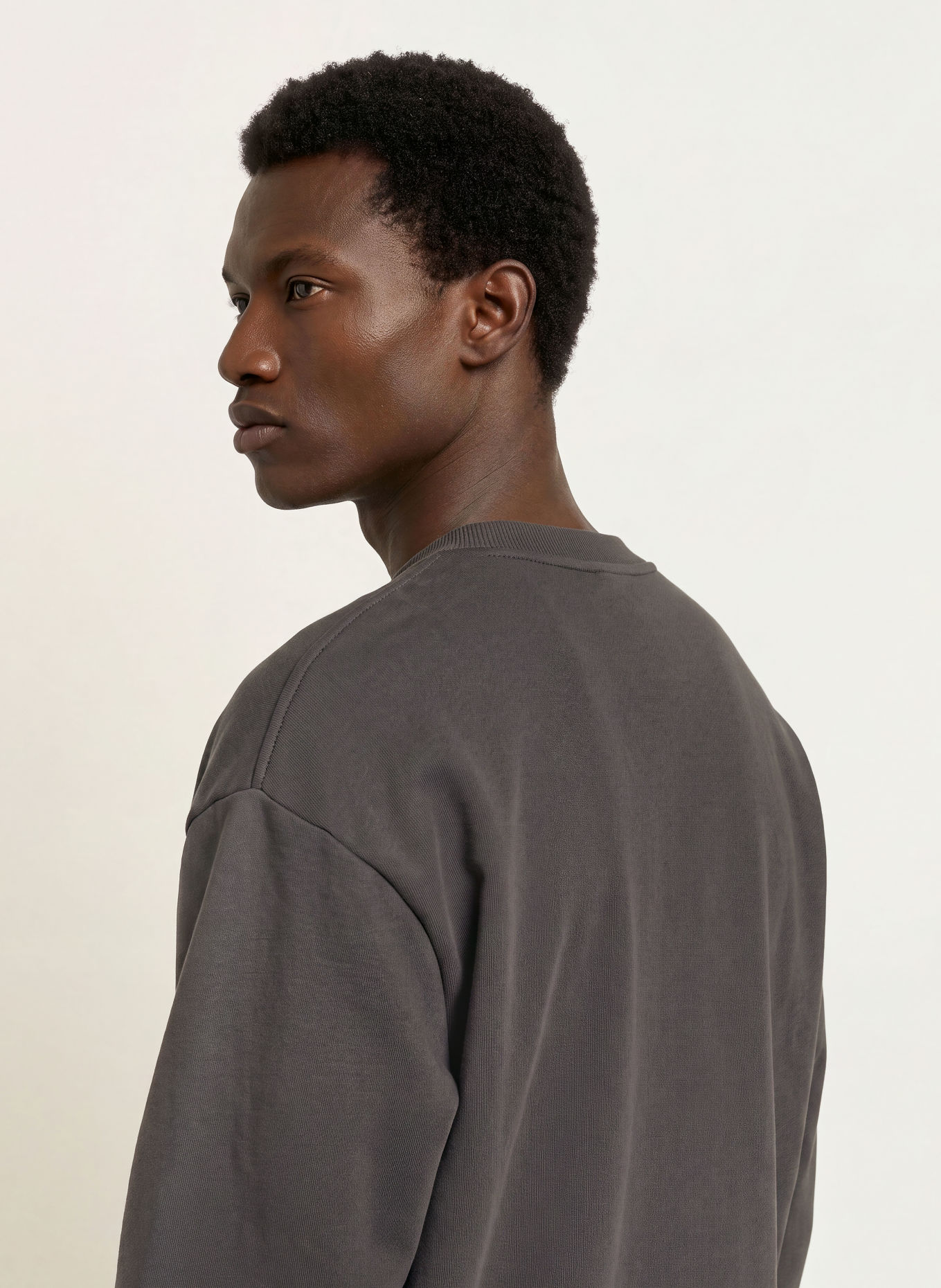 NN.07 Sweatshirt DAVID: DUNKELGRAU