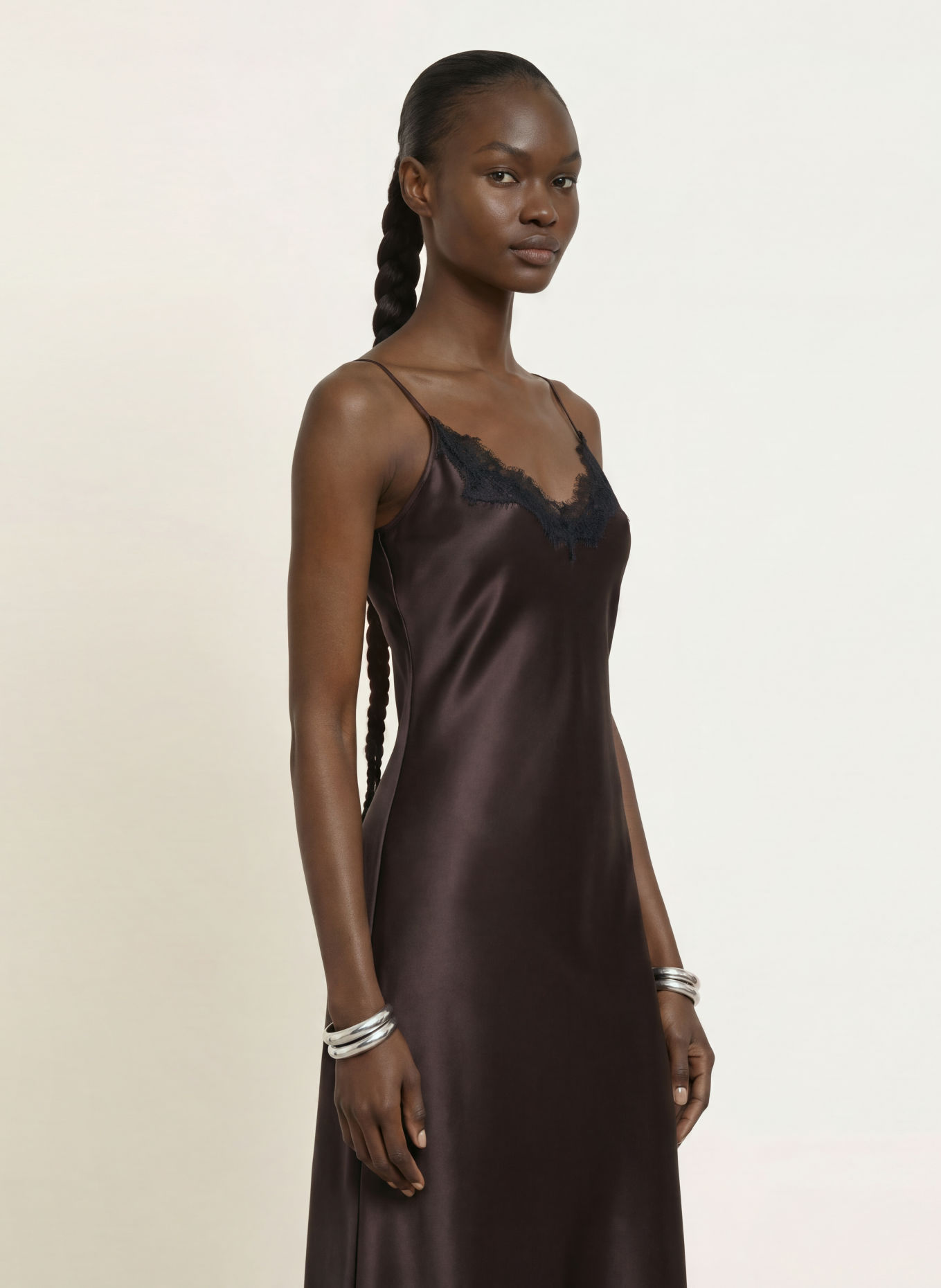 MRS & HUGS Satin dress with lace: DARK BROWN