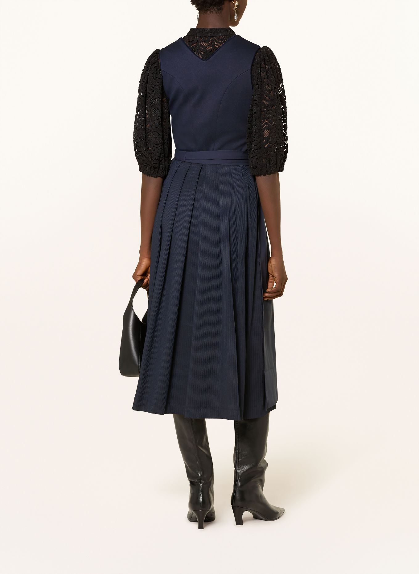 Heimatglück Tracht Dirndl LEONORA: DONKERBLAUW