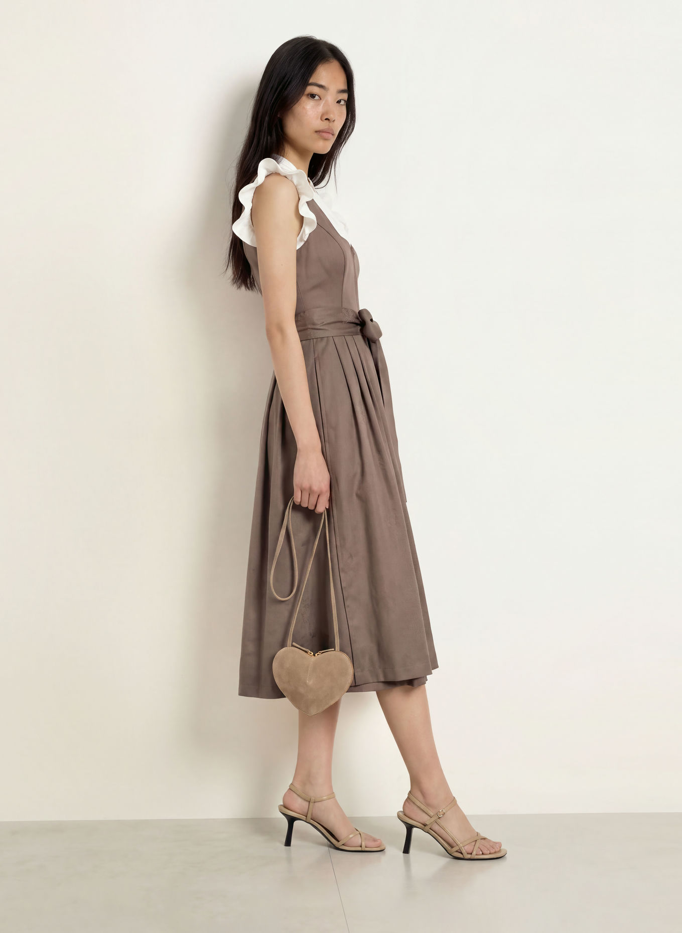 Heimatglück Tracht Dirndl SOPHIA: BRAUN