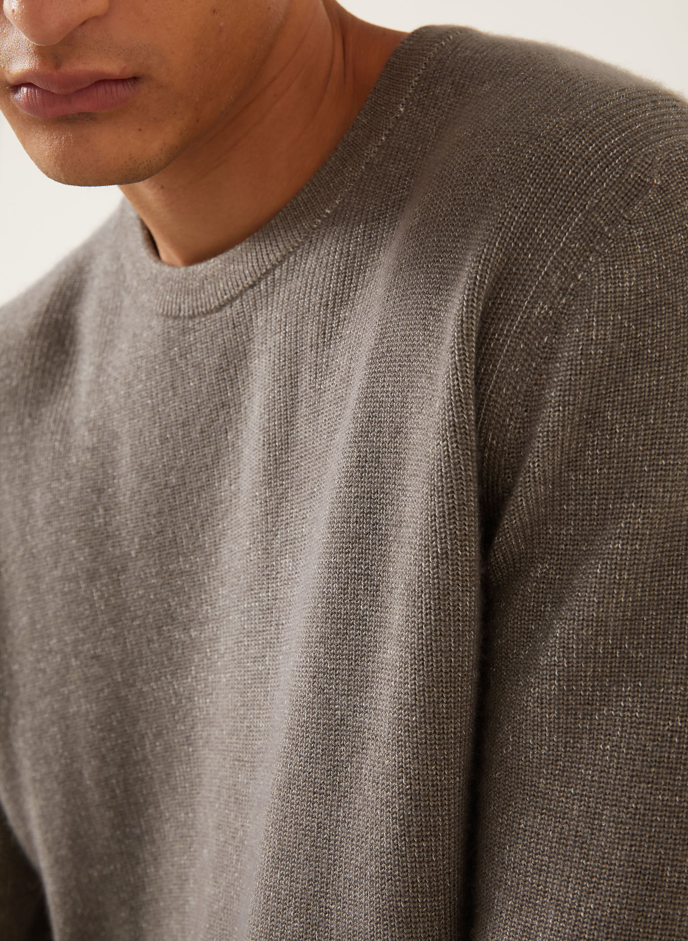 Brioni Pullover mit Seide und Cashmere: TAUPE