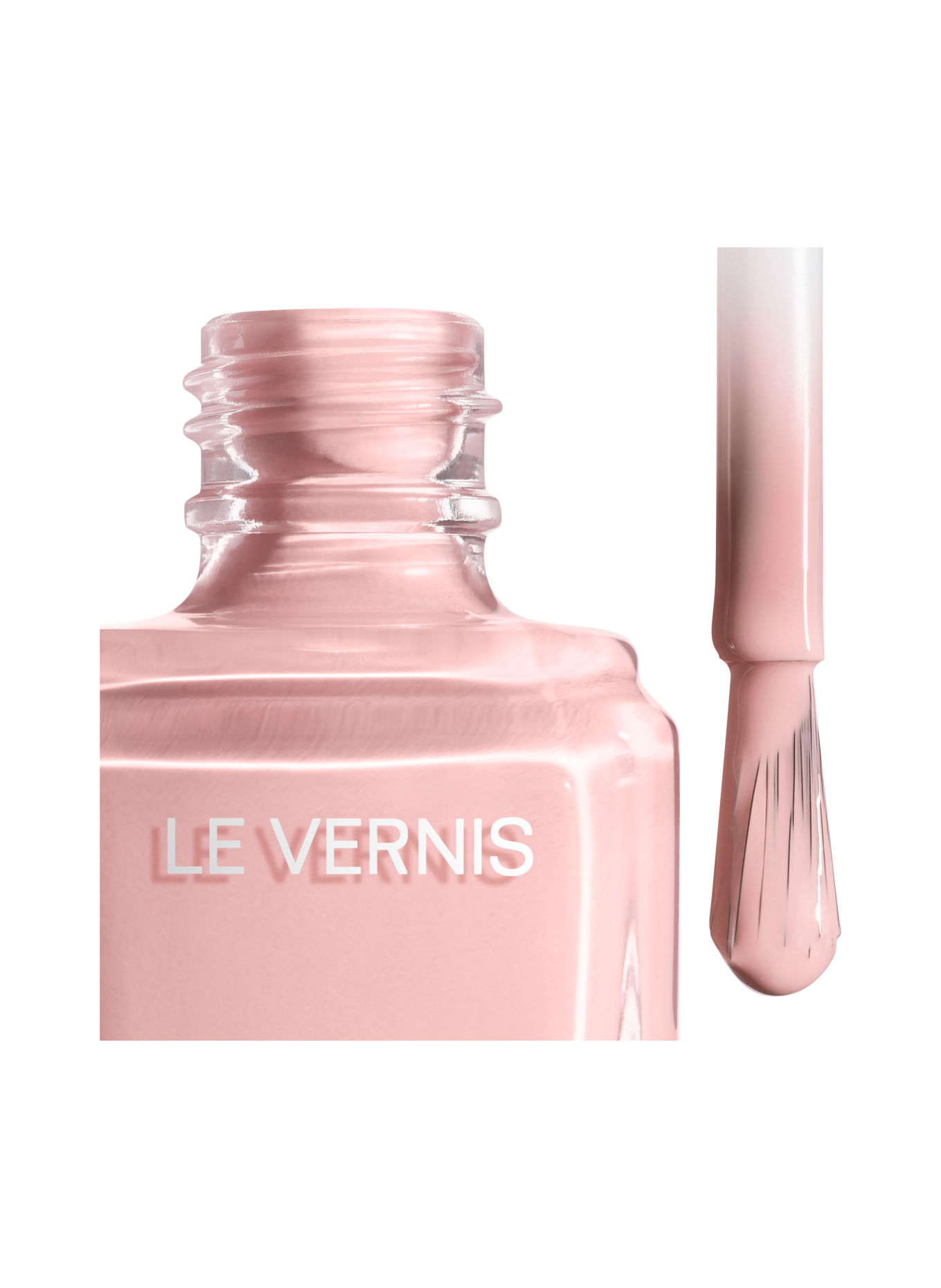 CHANEL LE VERNIS: 469 COCO