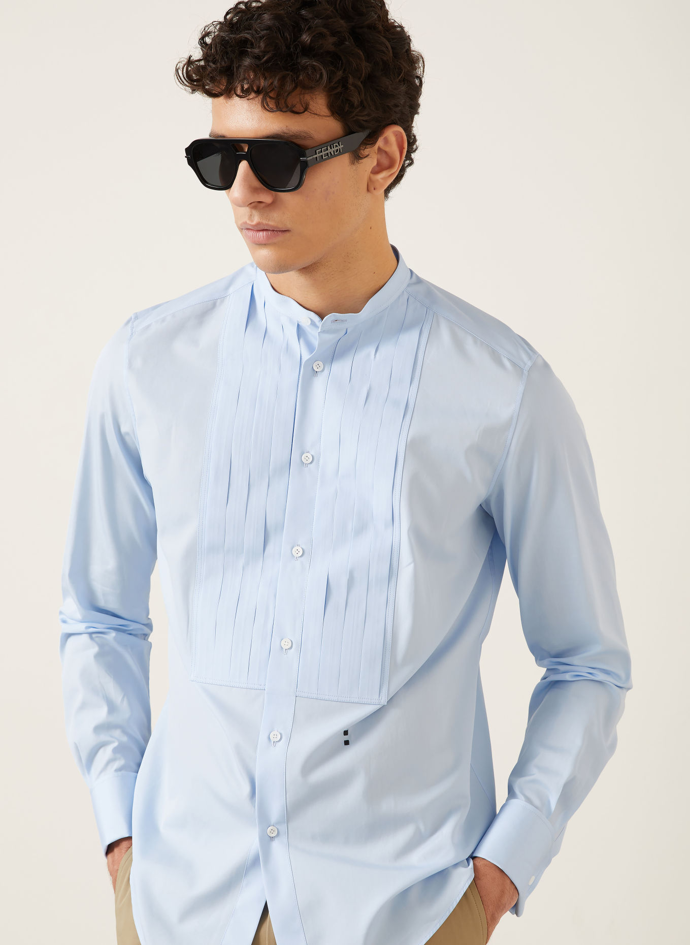 FENDI Hemd Slim Fit mit Stehkragen und Umschlagmanschette: HELLBLAU