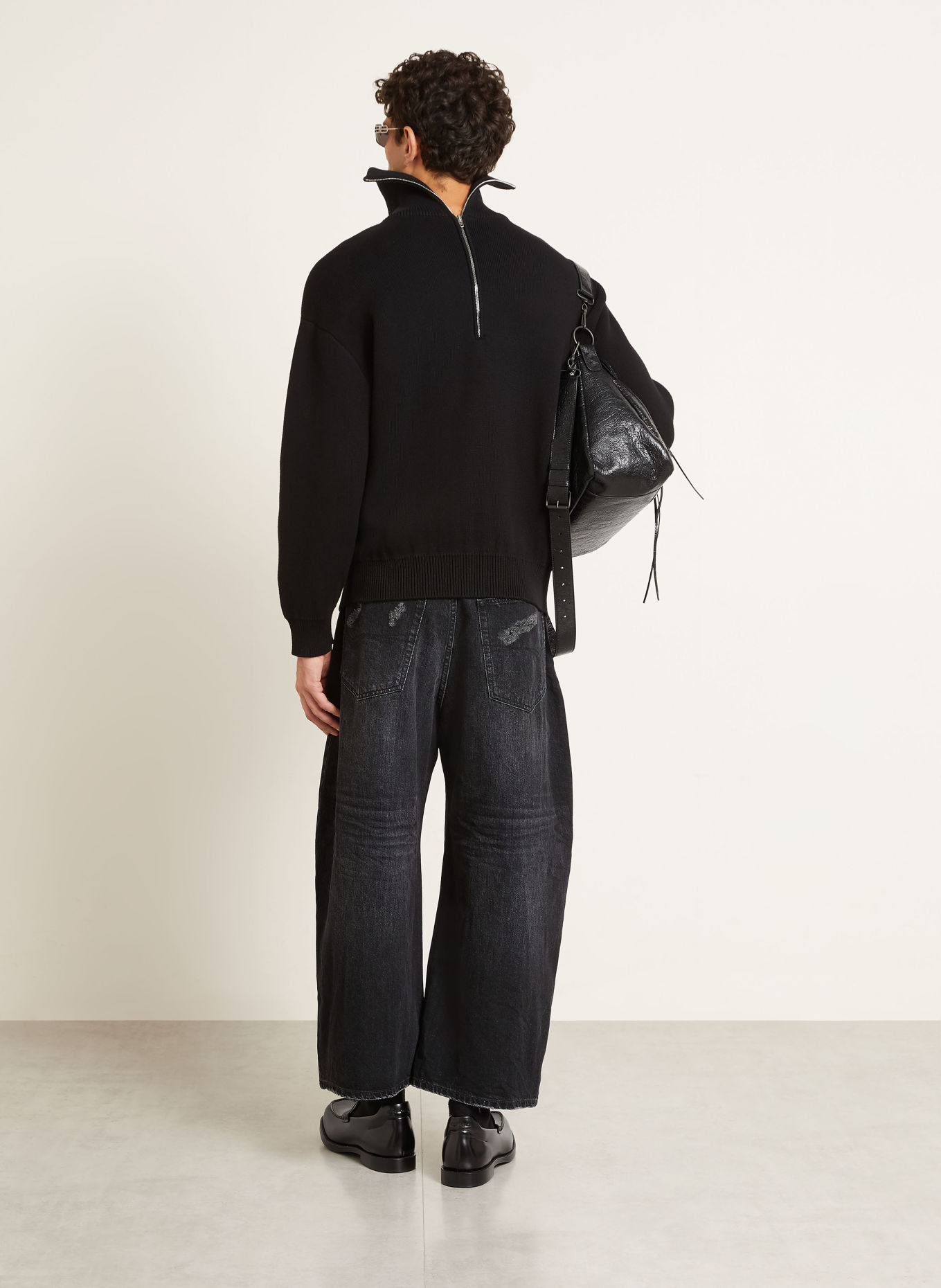 BALENCIAGA Jeansy o kroju regular fit ze skróconą długością nogawek: 1000 BLACK