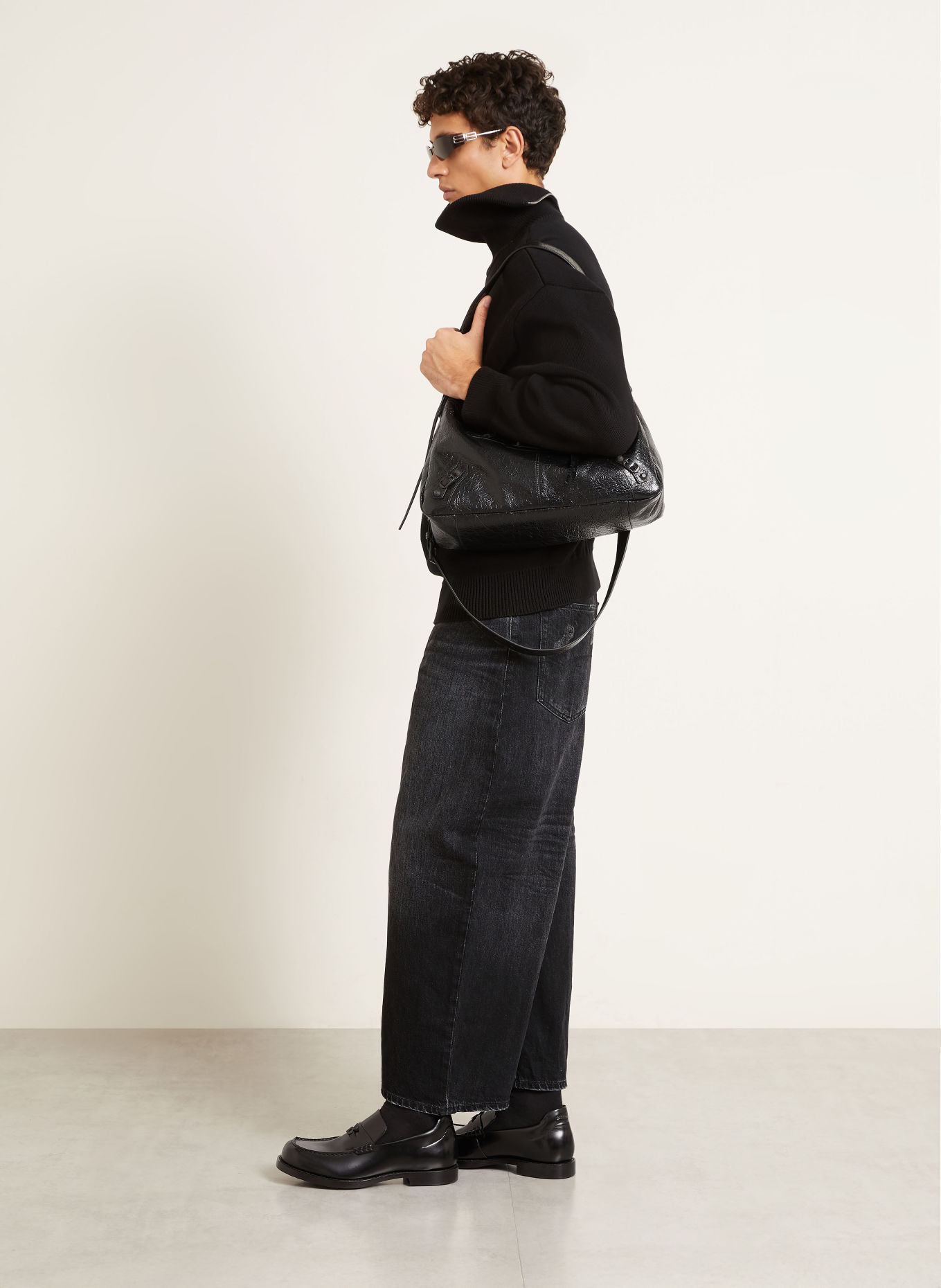 BALENCIAGA Jeansy o kroju regular fit ze skróconą długością nogawek: 1000 BLACK