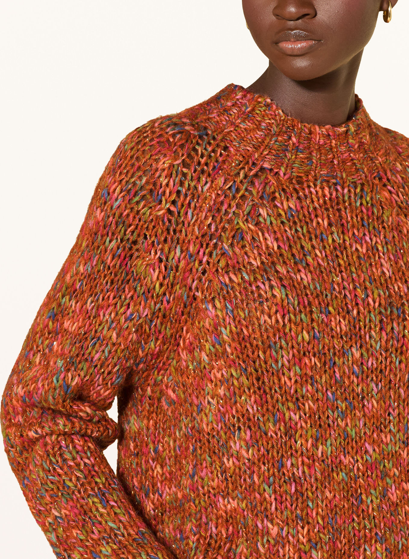 Rich & Royal Sweater with glitter yarn: BROWN / PINK / GREEN