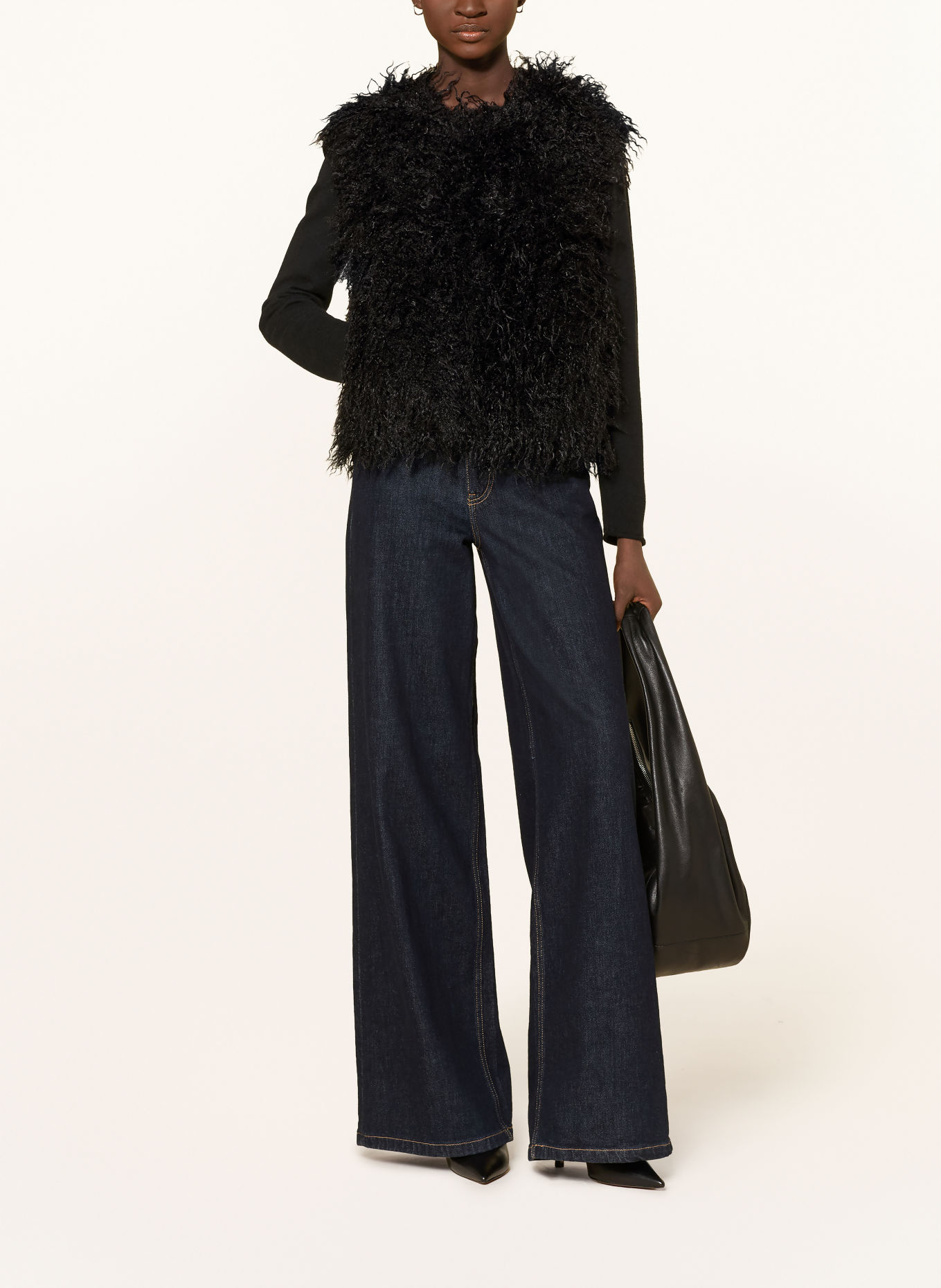oui Faux Fur Vest: BLACK