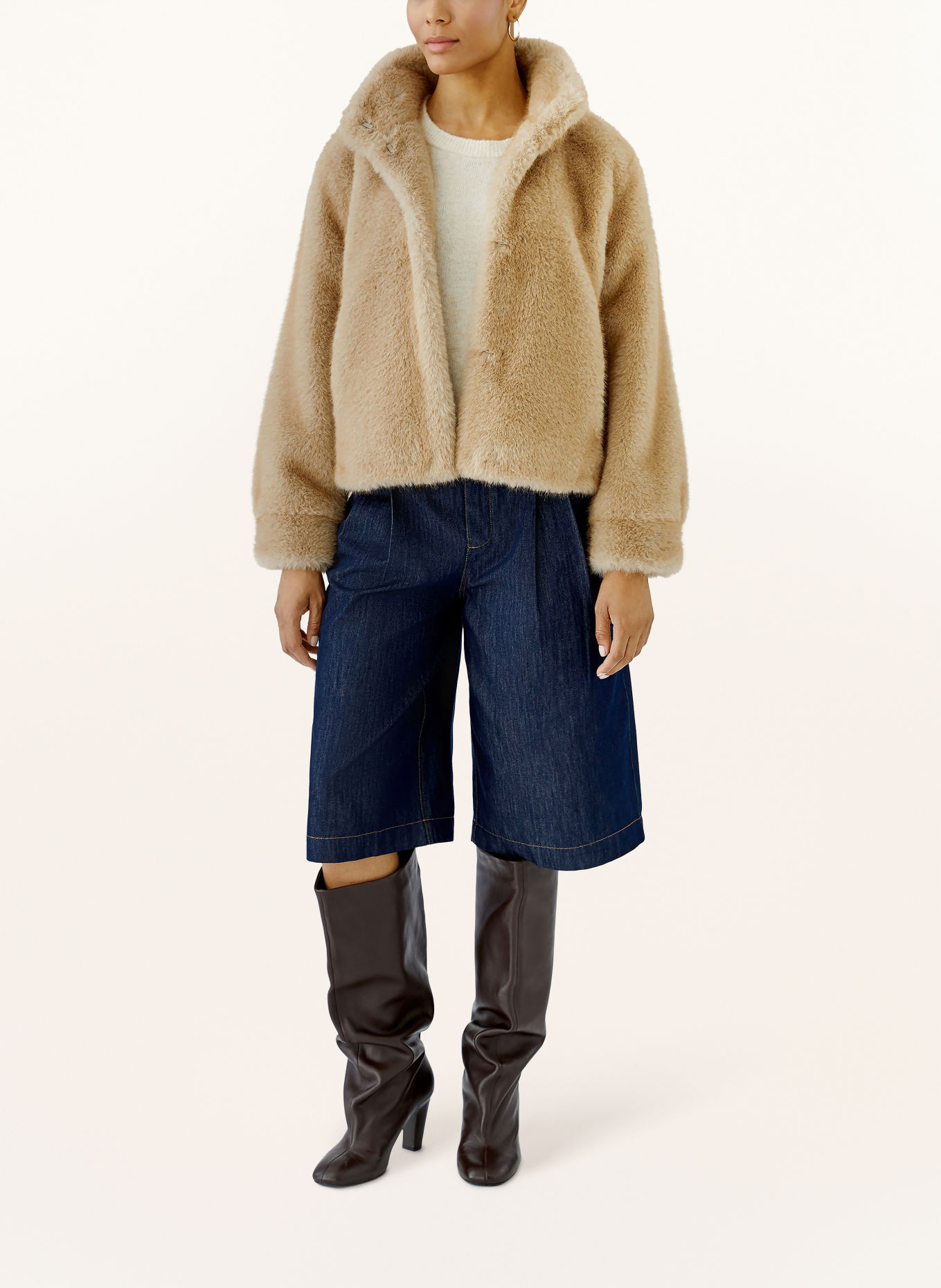 oui Jas van imitatiebont: BEIGE