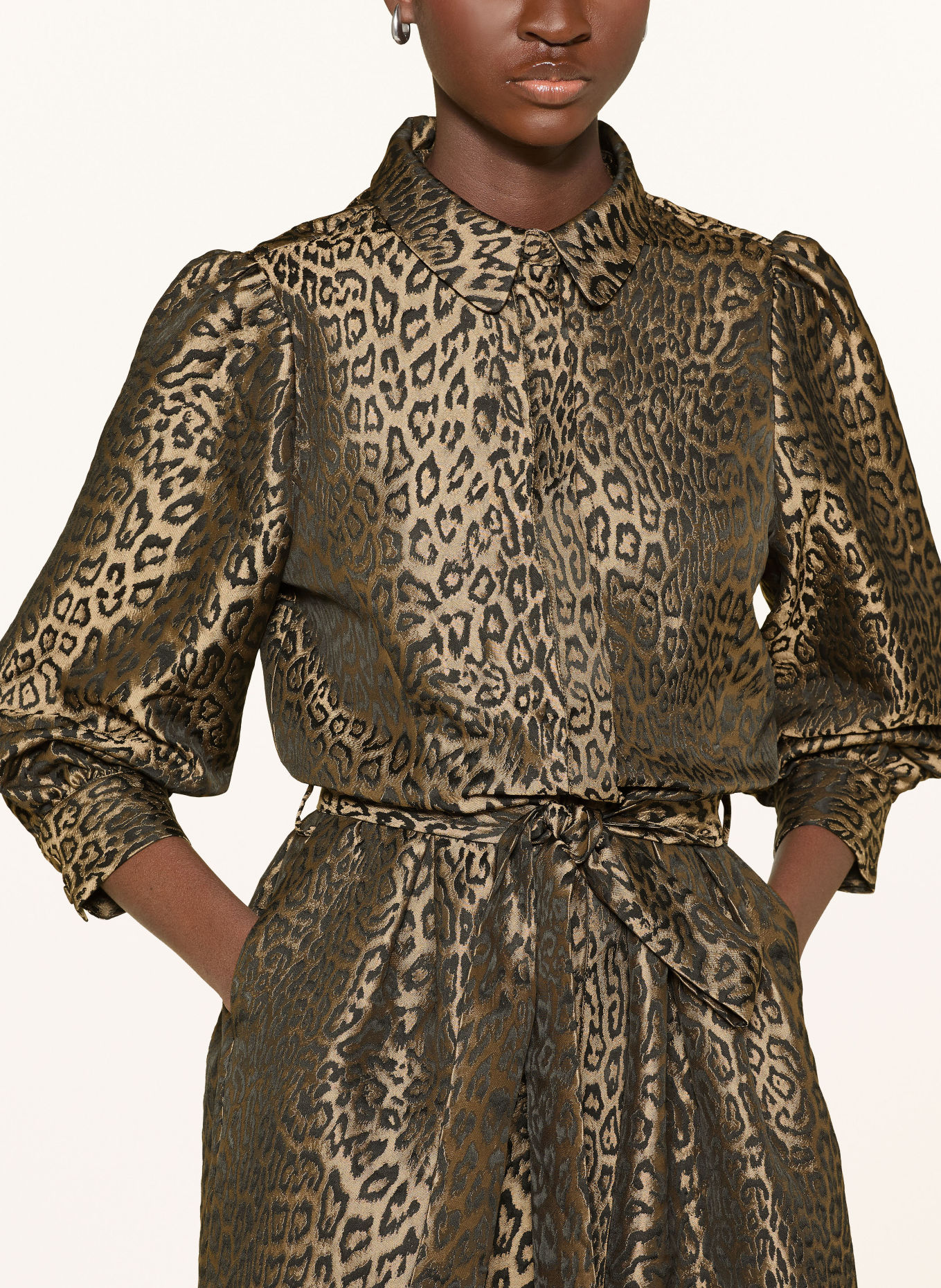 dea kudibal Hemdblusenkleid METTEDEA aus Jacquard mit 3/4-Arm: TAUPE / SCHWARZ