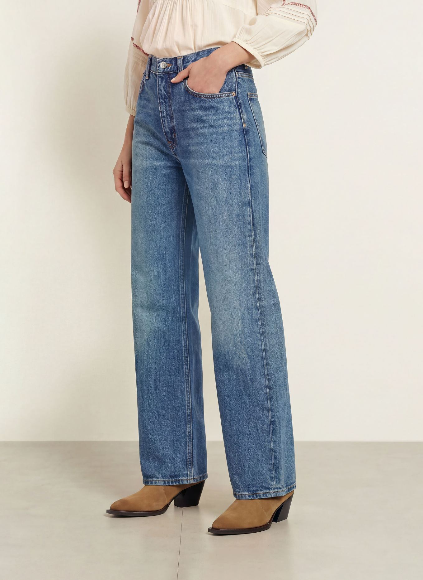 FRAME Wide Leg Jeans THE BOW CROP: SNDW SOUNDWAVE