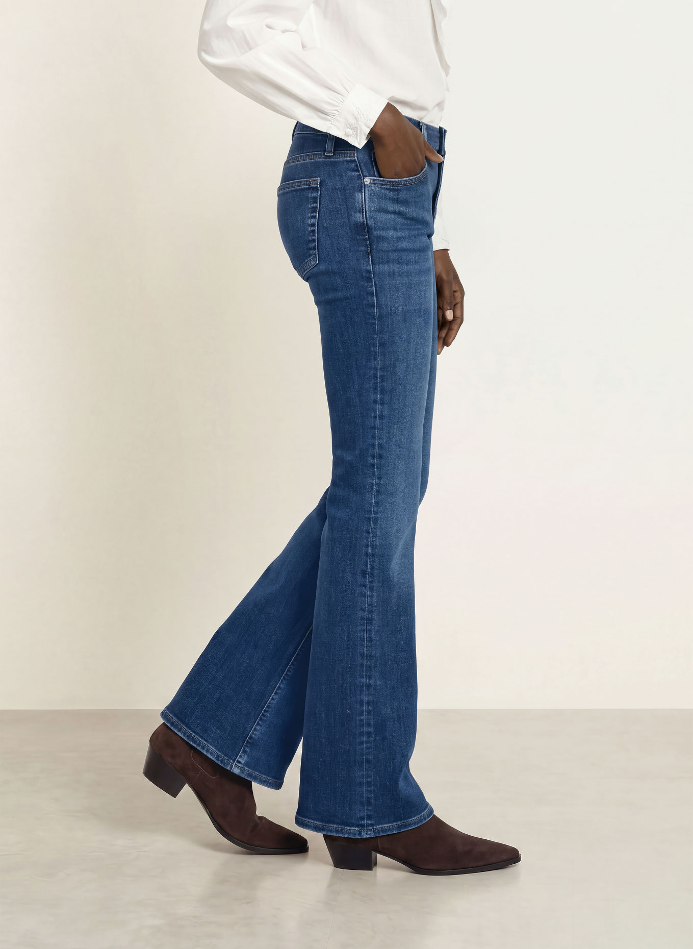 FRAME Straight Jeans THE RODEO: SODW SHOWDOWN