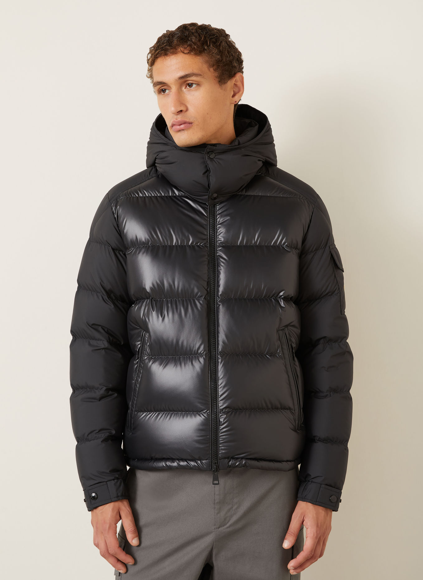 MONCLER Daunenjacke MAYA mit abnehmbarer Kapuze: SCHWARZ