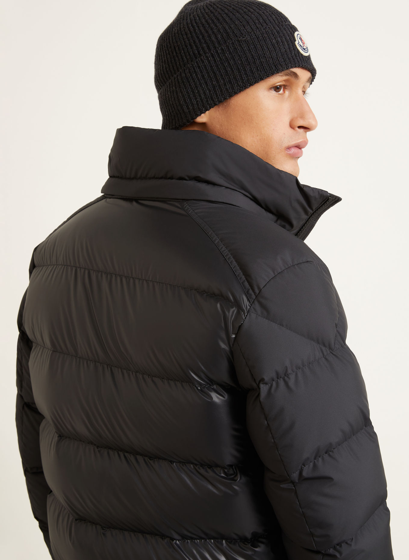 MONCLER Daunenjacke MAYA mit abnehmbarer Kapuze: SCHWARZ