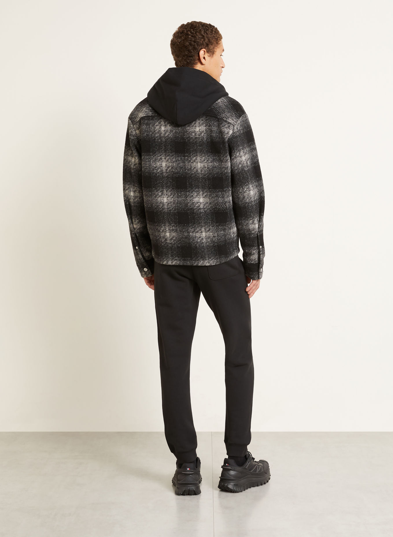 MONCLER Overjacket: SCHWARZ / HELLGRAU / DUNKELGRAU