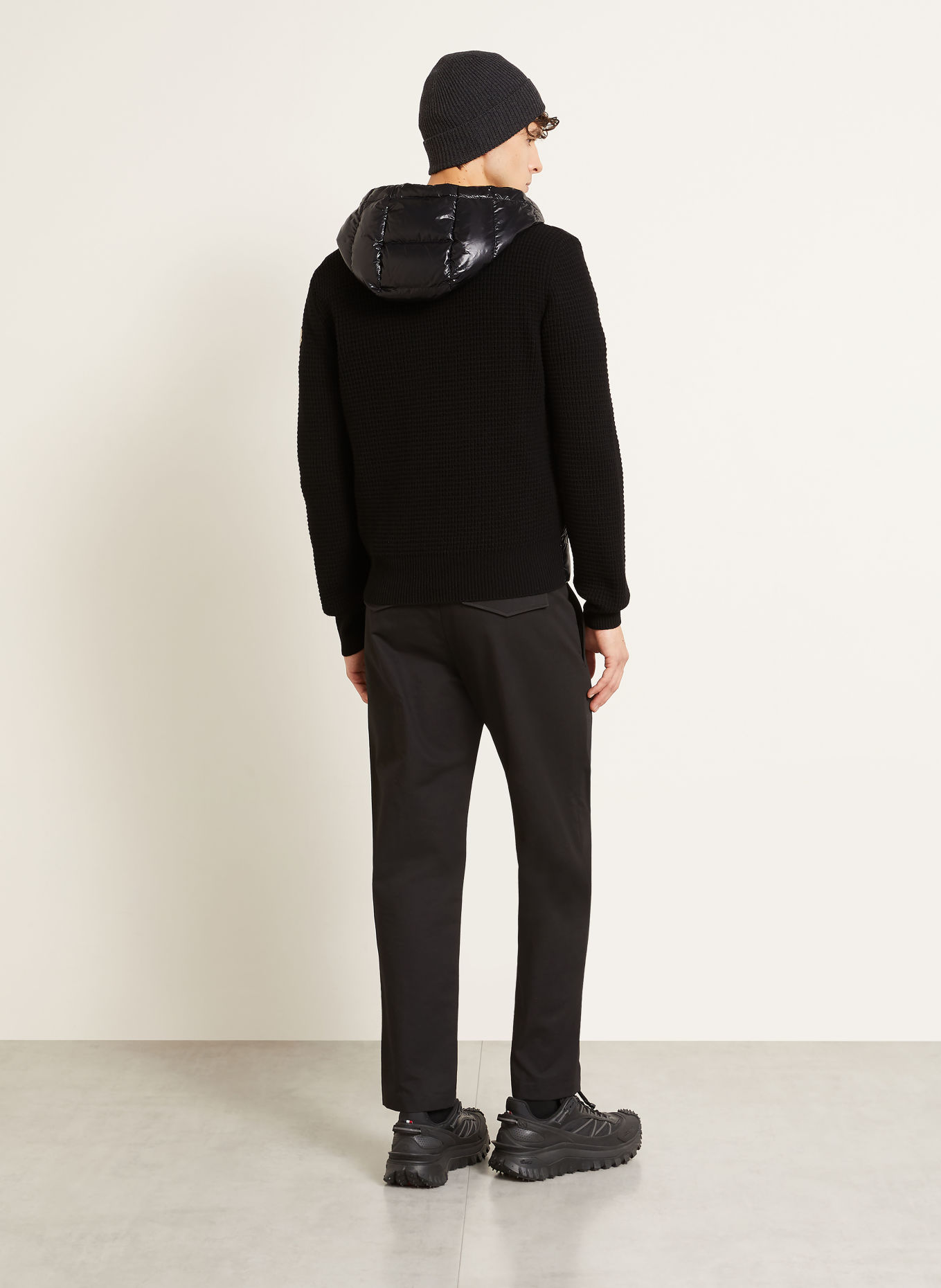 MONCLER Lightweight down jacket in a blend of materials: BLACK