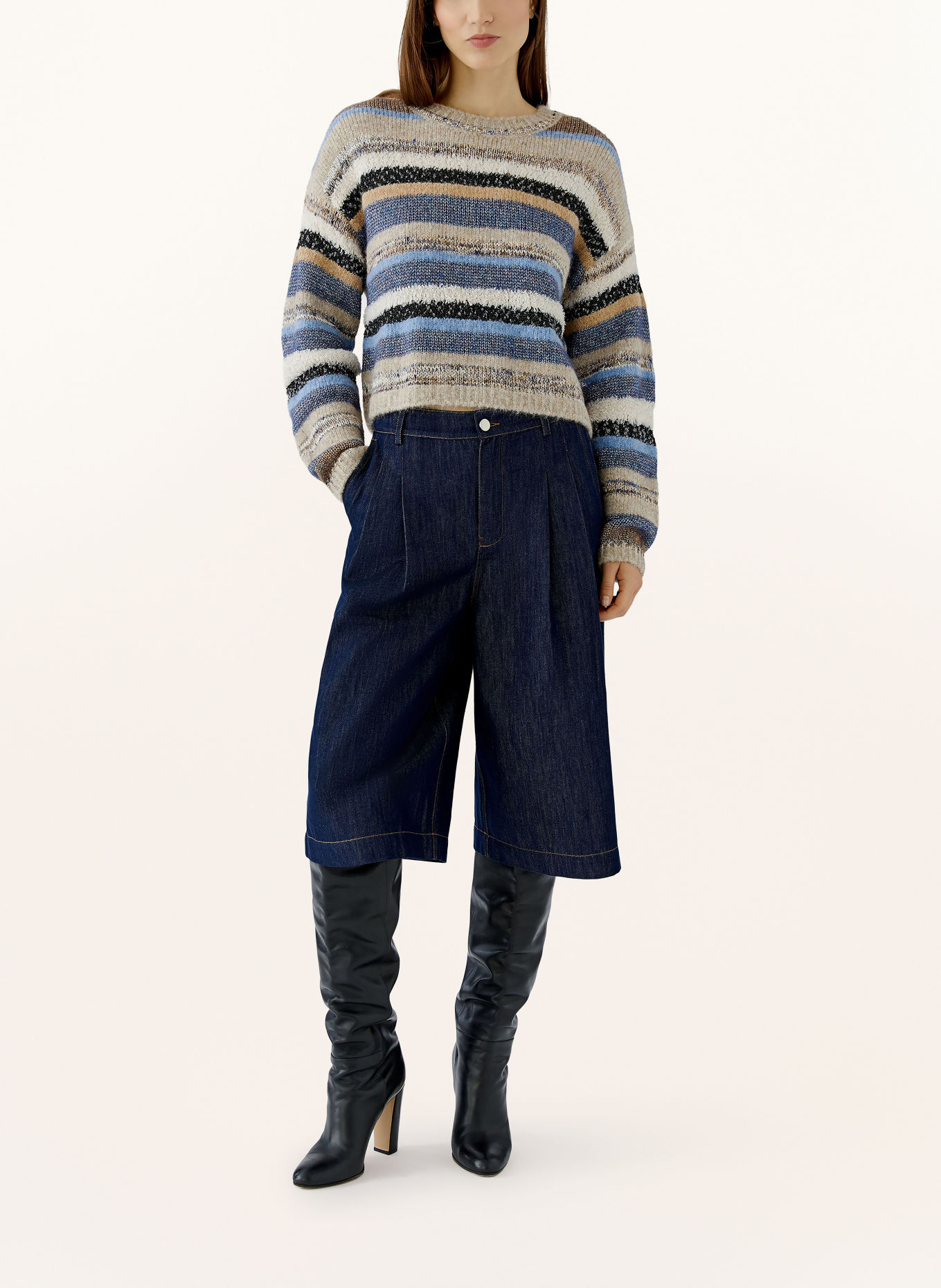 oui Sweater with glitter yarn: BLUE / BEIGE / BLACK