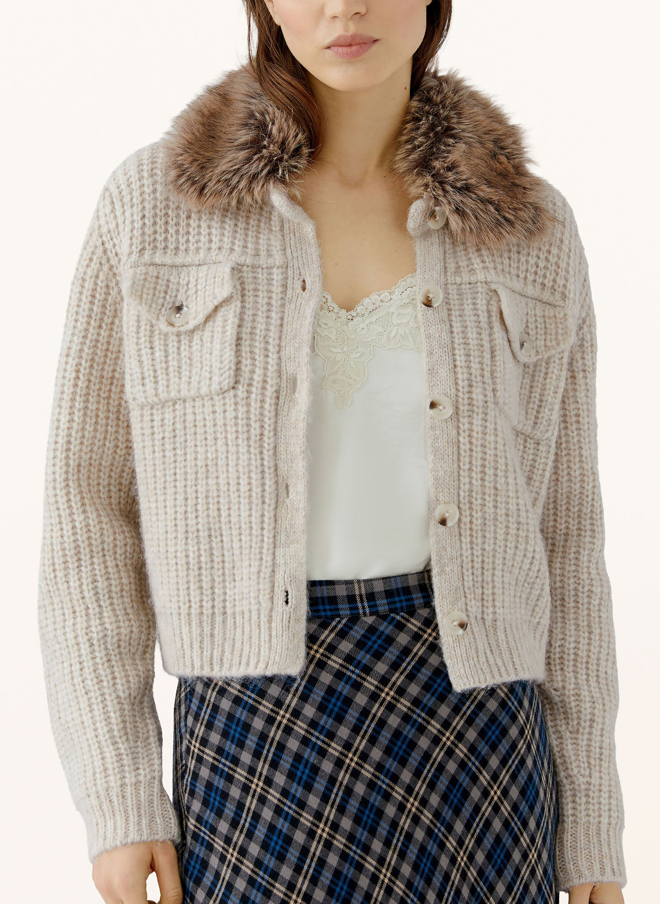 oui Gilet avec col en fausse fourrure amovible: ÉCRU / BEIGE / TAUPE