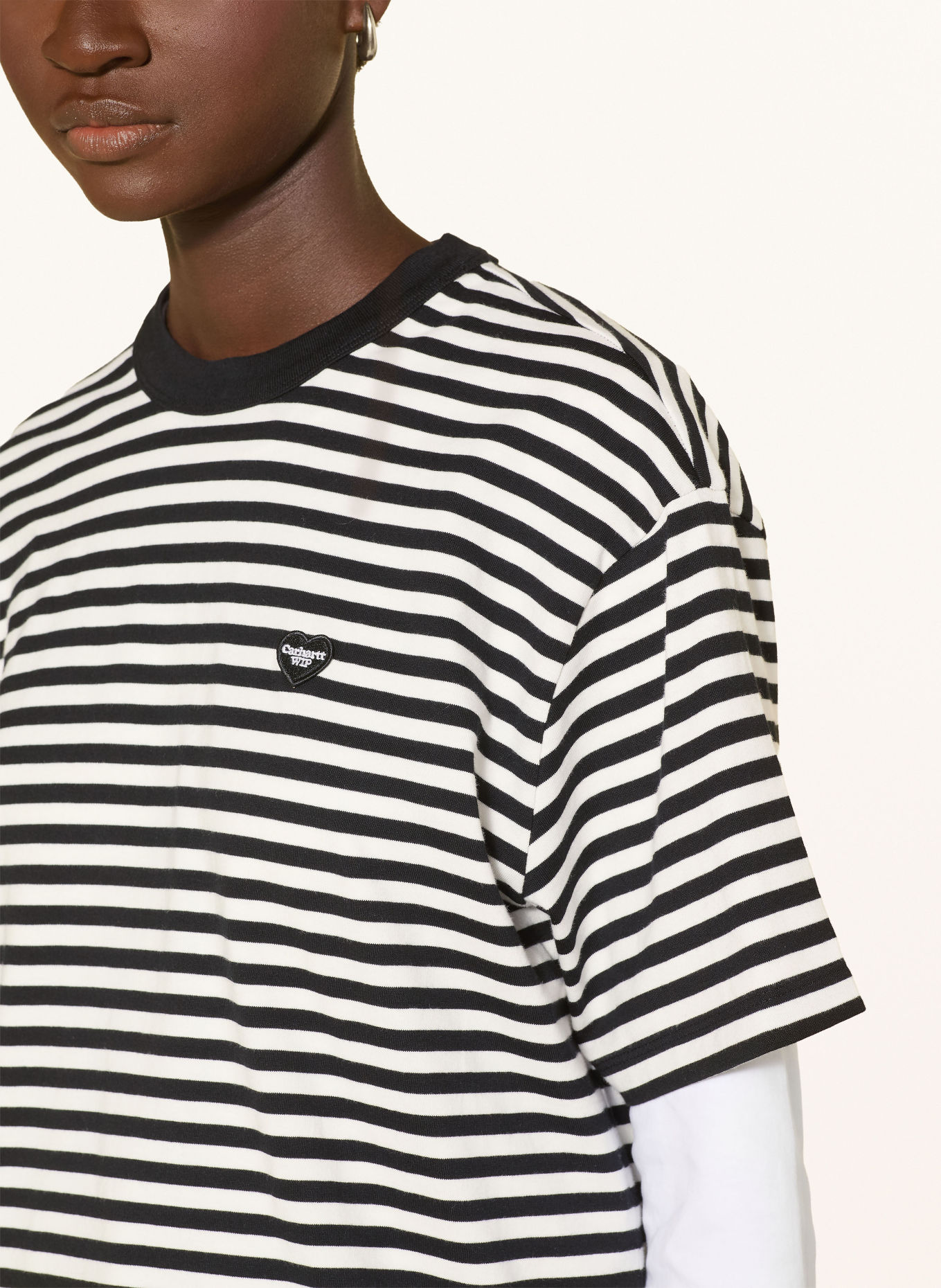 carhartt WIP ESSY T-shirt: BLACK / WHITE