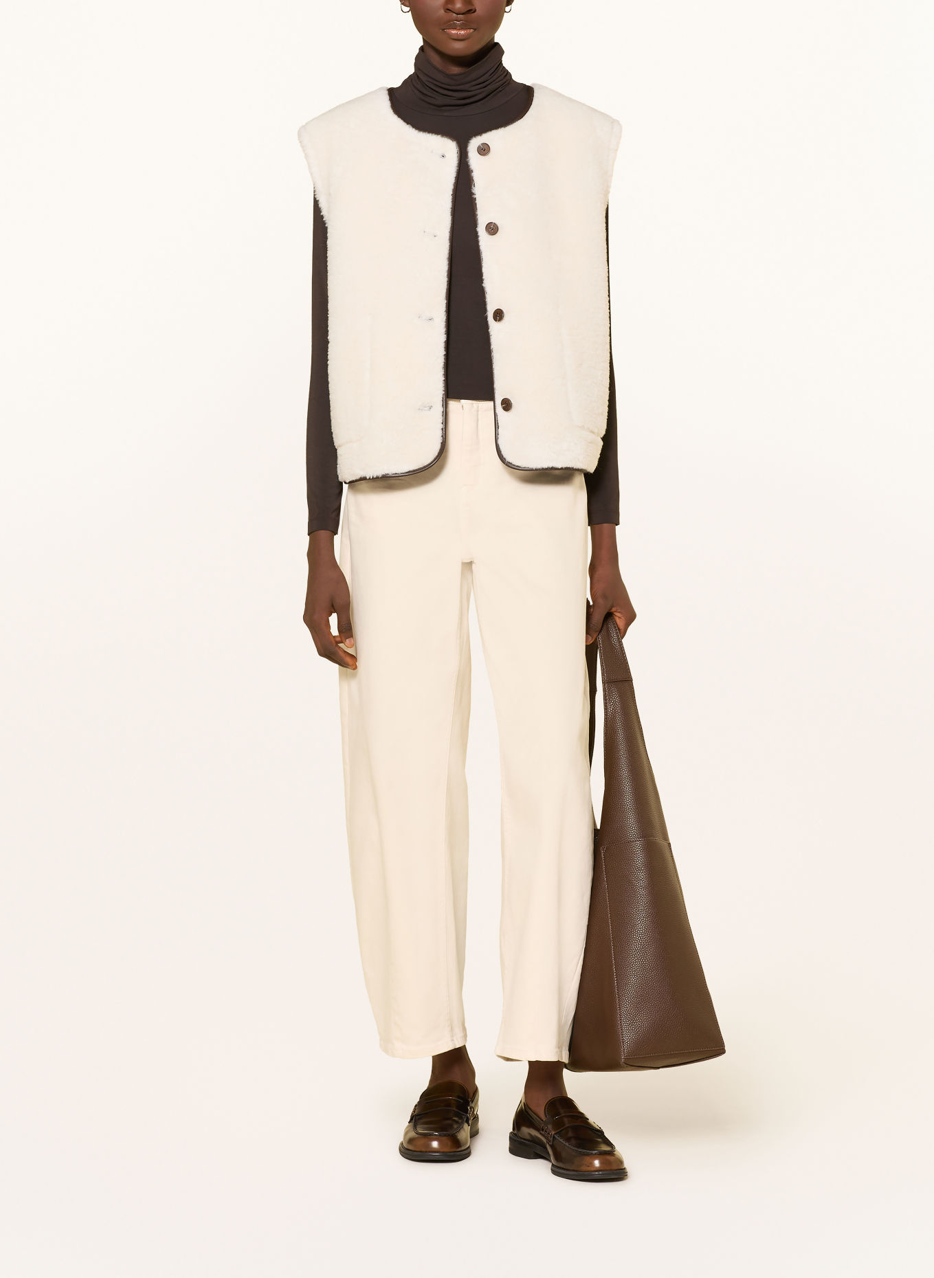 OPUS Veste sans manches réversible en fausse fourrure WASHEARLY: CRÈME / MARRON FONCÉ