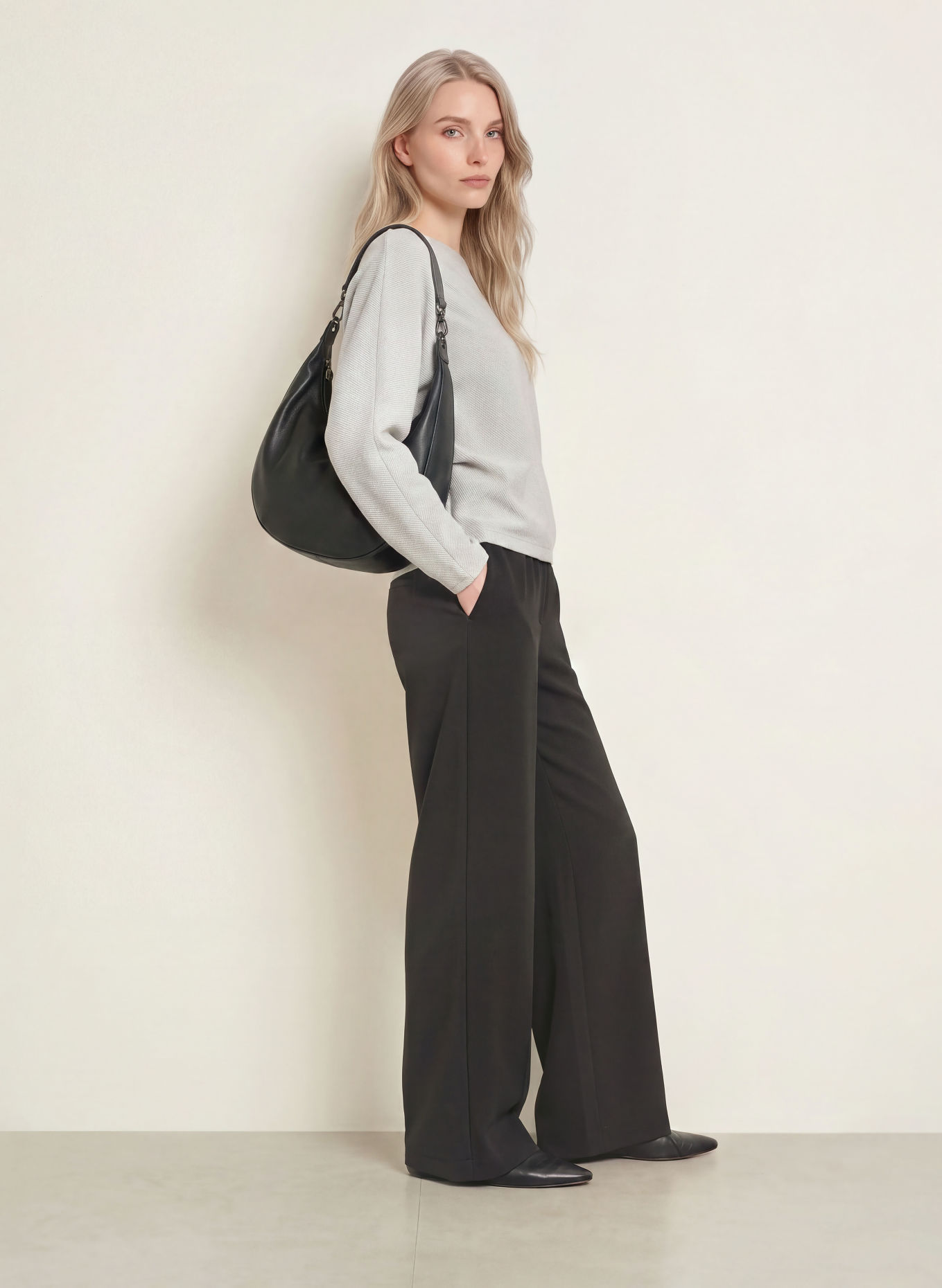 someday KERIKA Sweatshirt: ECRU / OLIVE