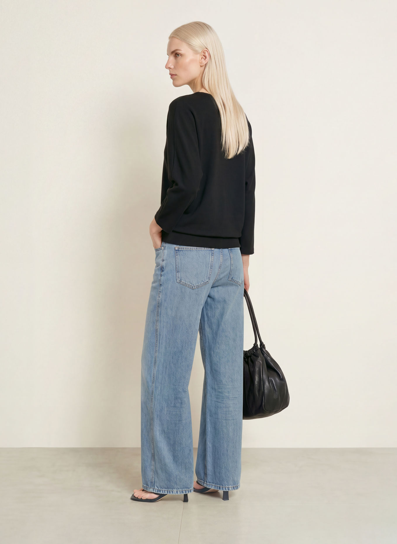 OPUS Sweatshirt SUISA: NOIR