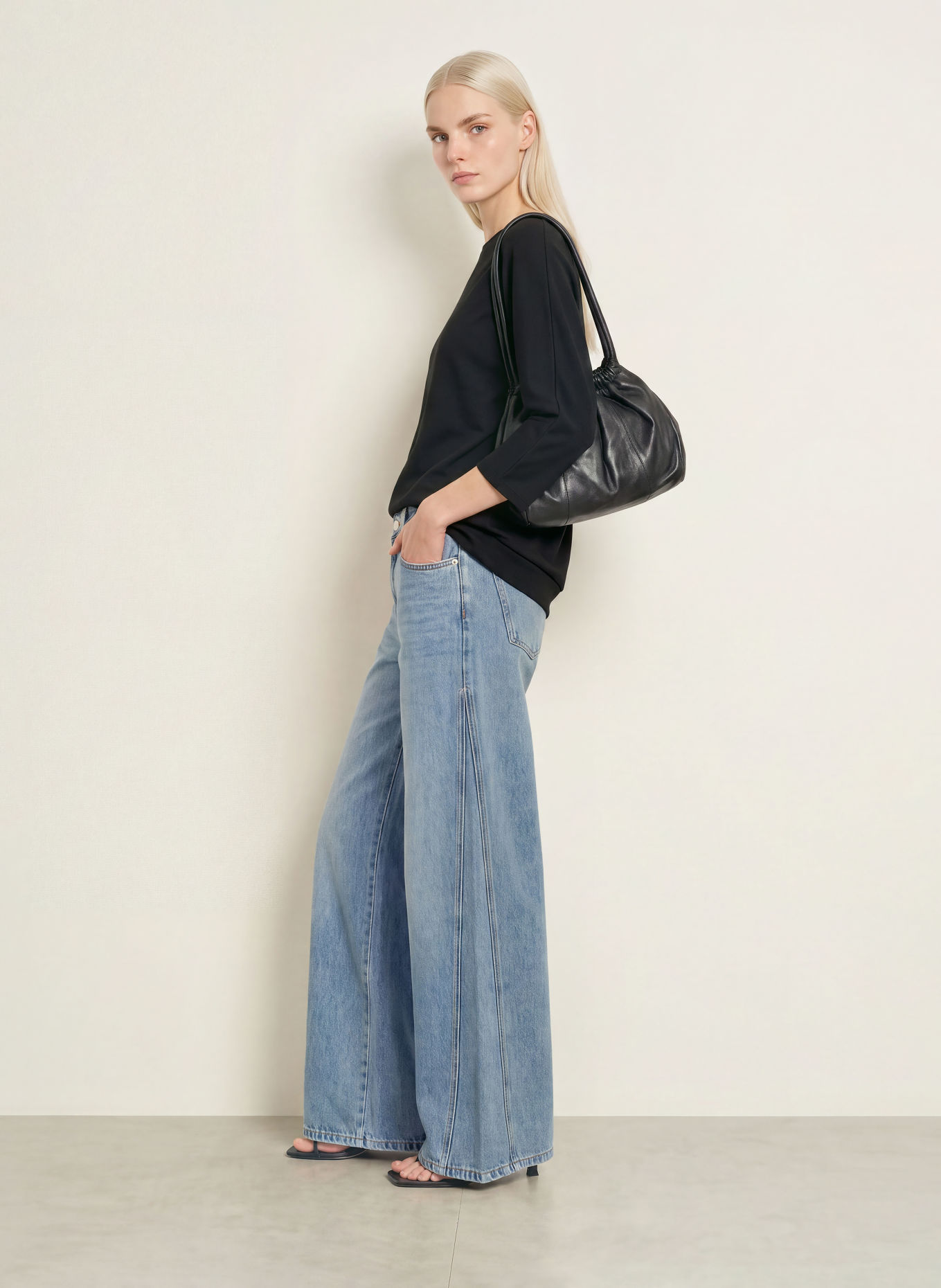 OPUS Sweatshirt SUISA: NOIR